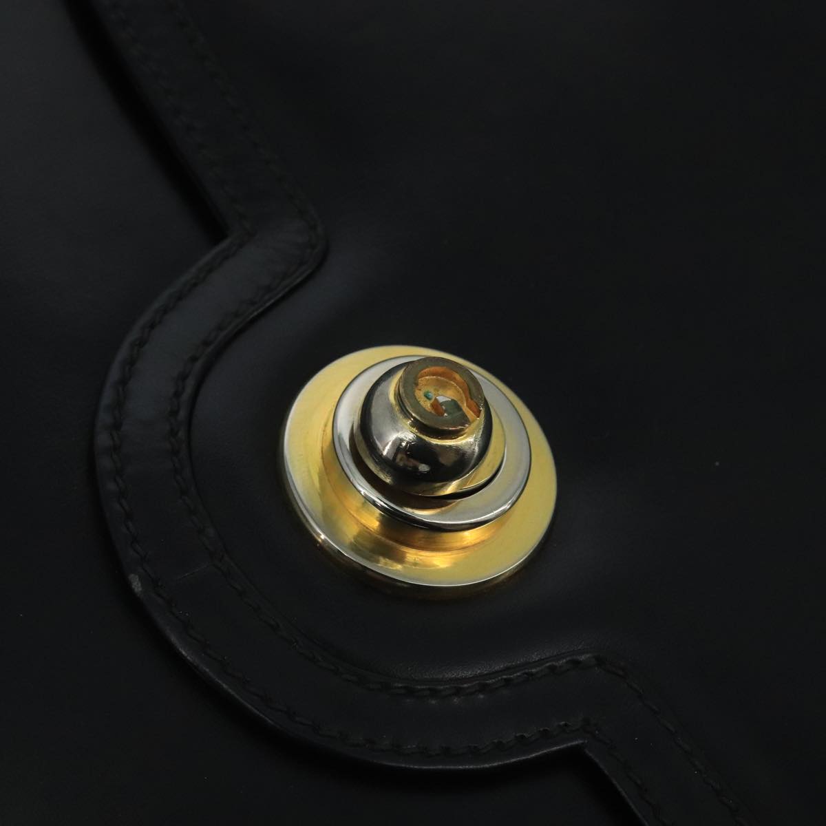 Gucci Black Leather Shoulder Bag