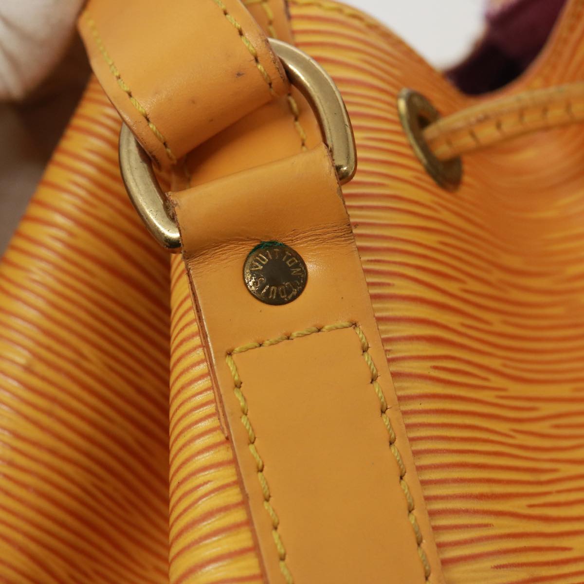 Louis Vuitton Petit Noé Yellow Leather Shoulder Bag