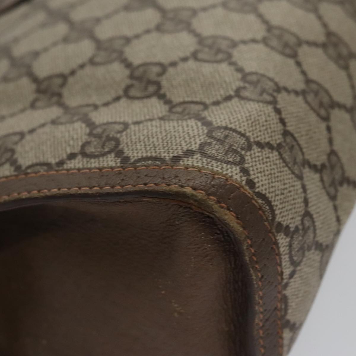 Gucci Sherry Beige Canvas Clutch Bag