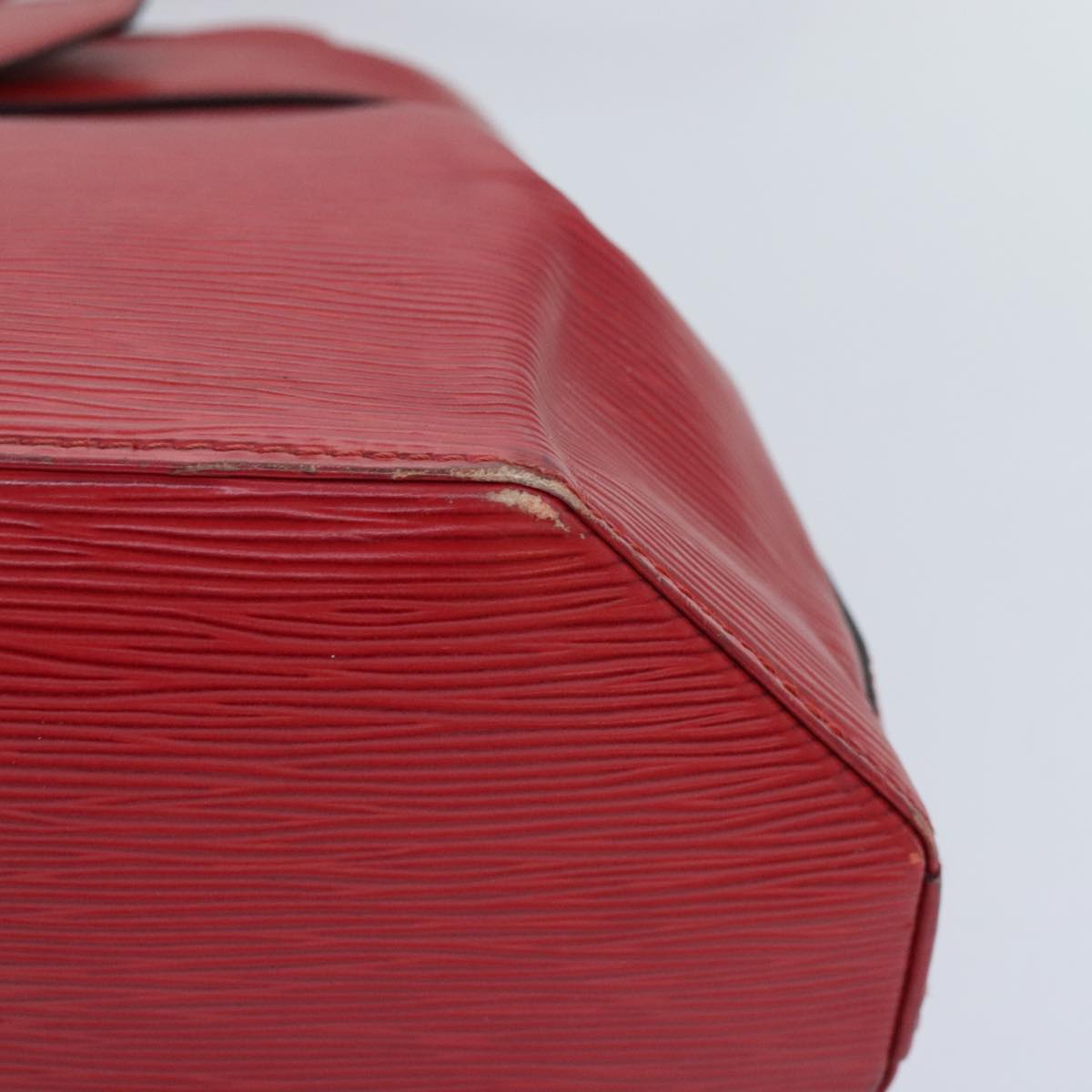 Louis Vuitton Sac D'épaule Red Leather Shoulder Bag