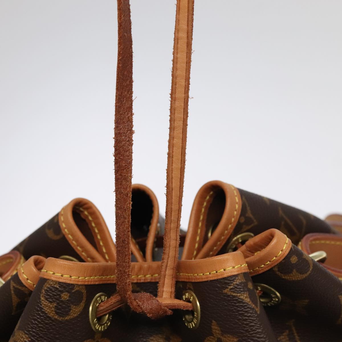 Louis Vuitton Noé Brown Canvas Shoulder Bag
