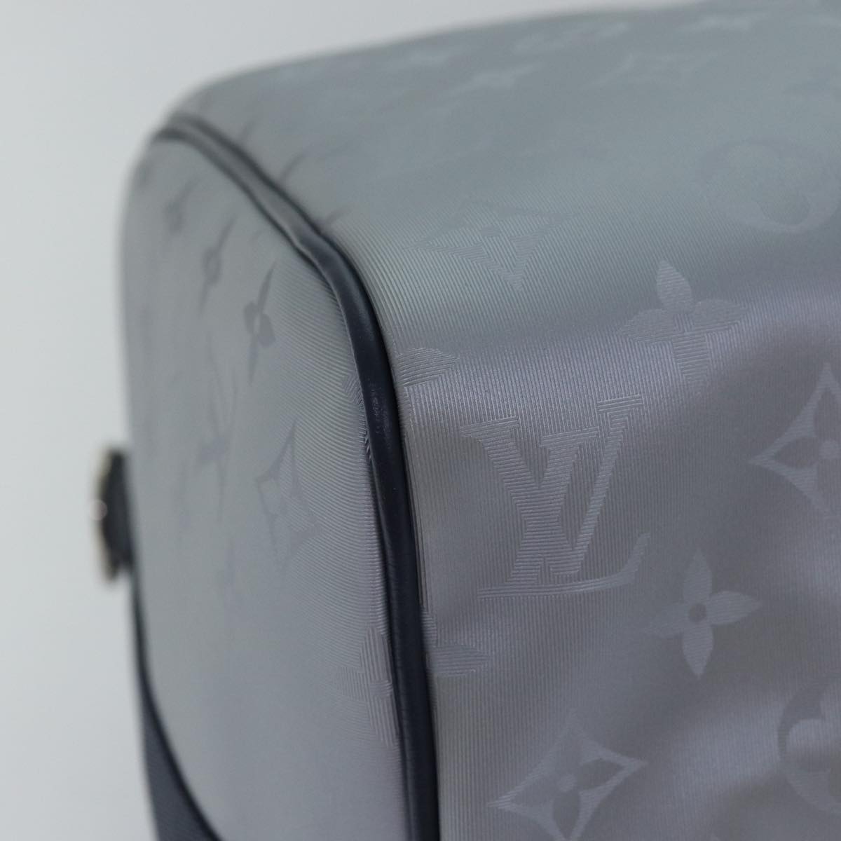 Louis Vuitton Keepall Bandouliere 50 Silver Canvas Travel Bag