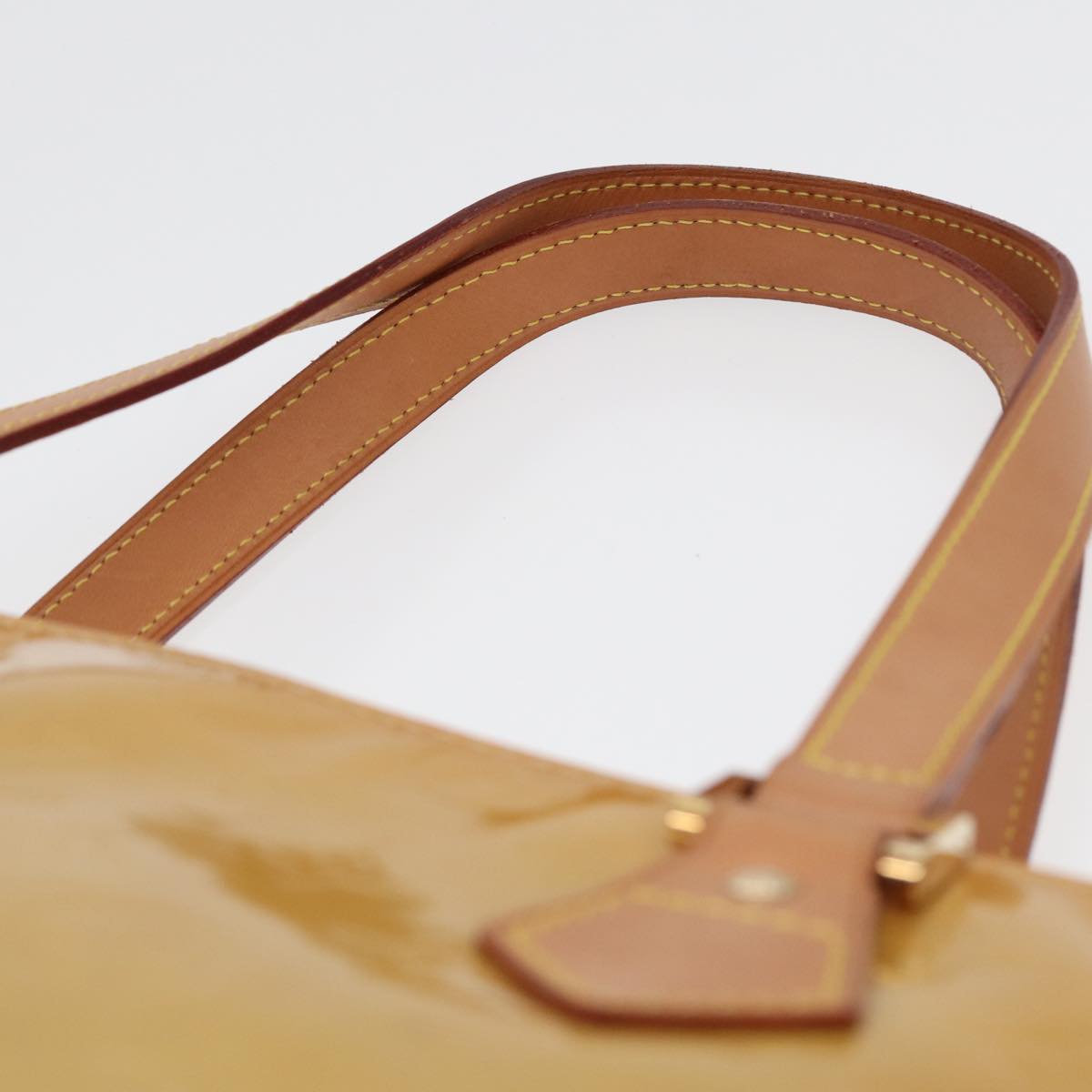 Louis Vuitton Houston Beige Patent Leather Handbag