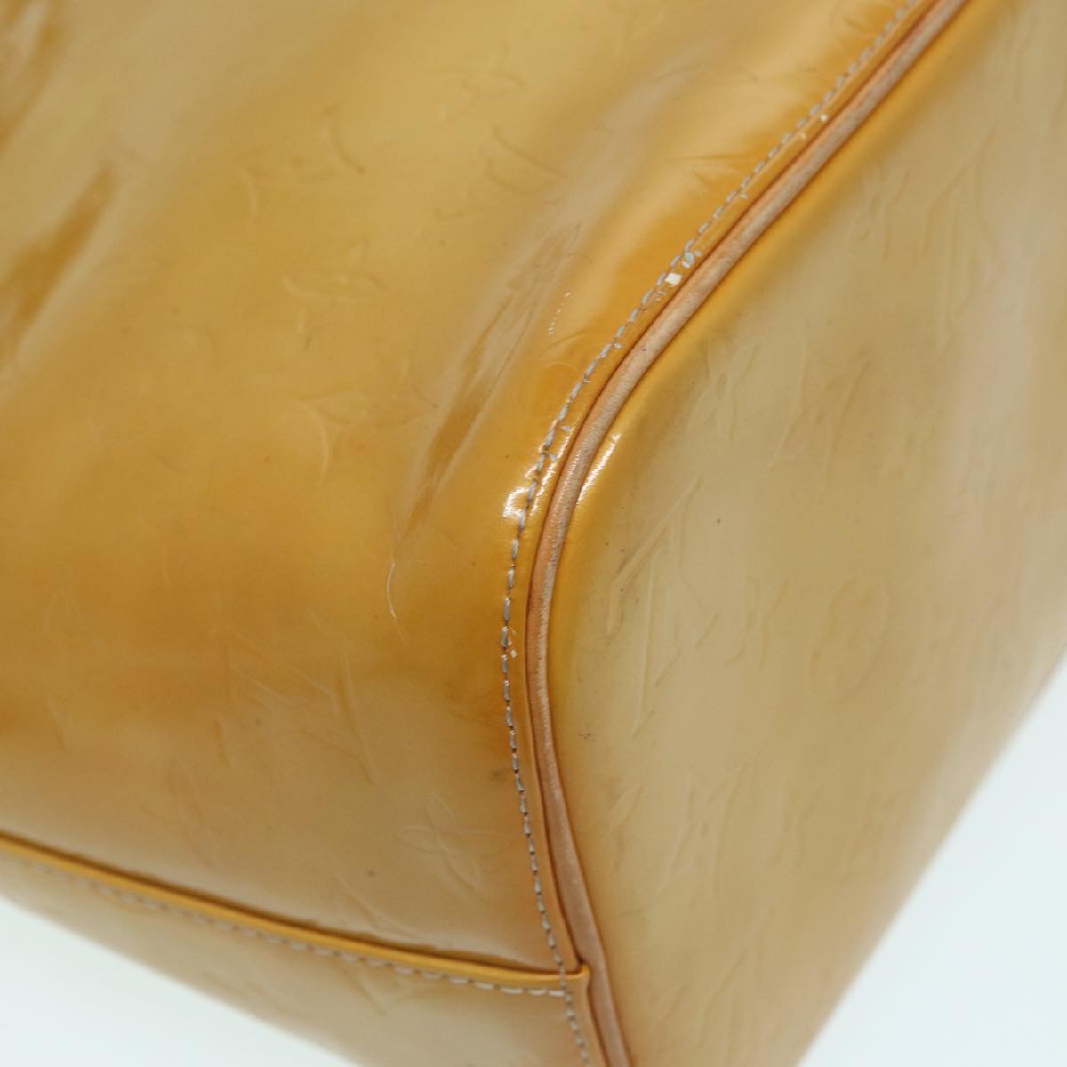 Louis Vuitton Houston Beige Patent Leather Handbag