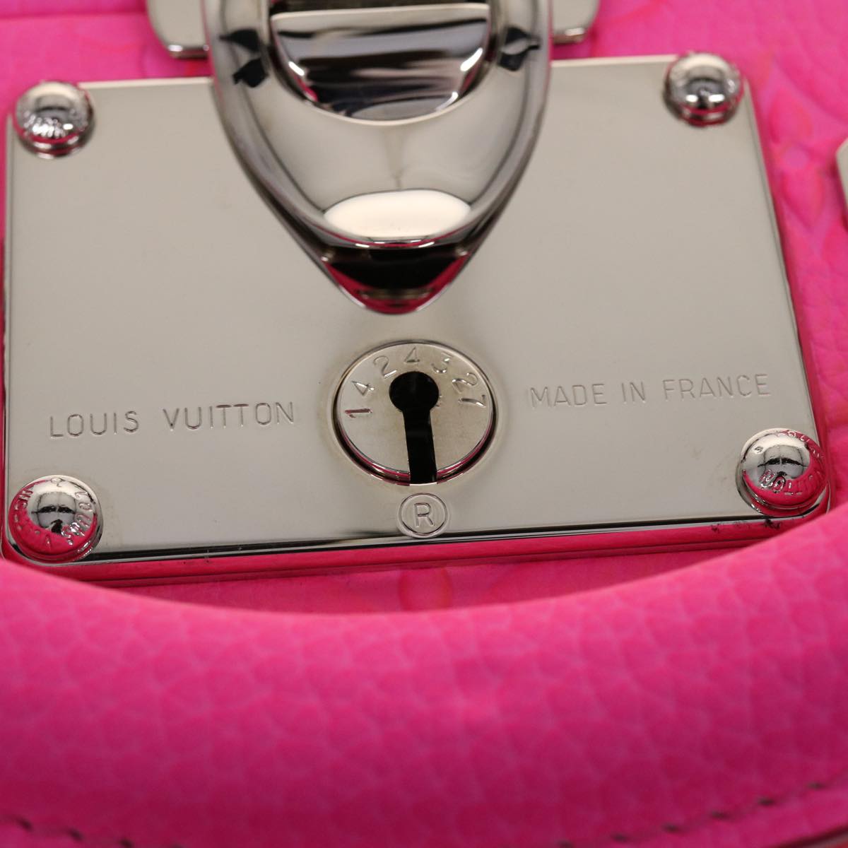 Louis Vuitton Cotteville 40 Multicolour Leather Travel Bag