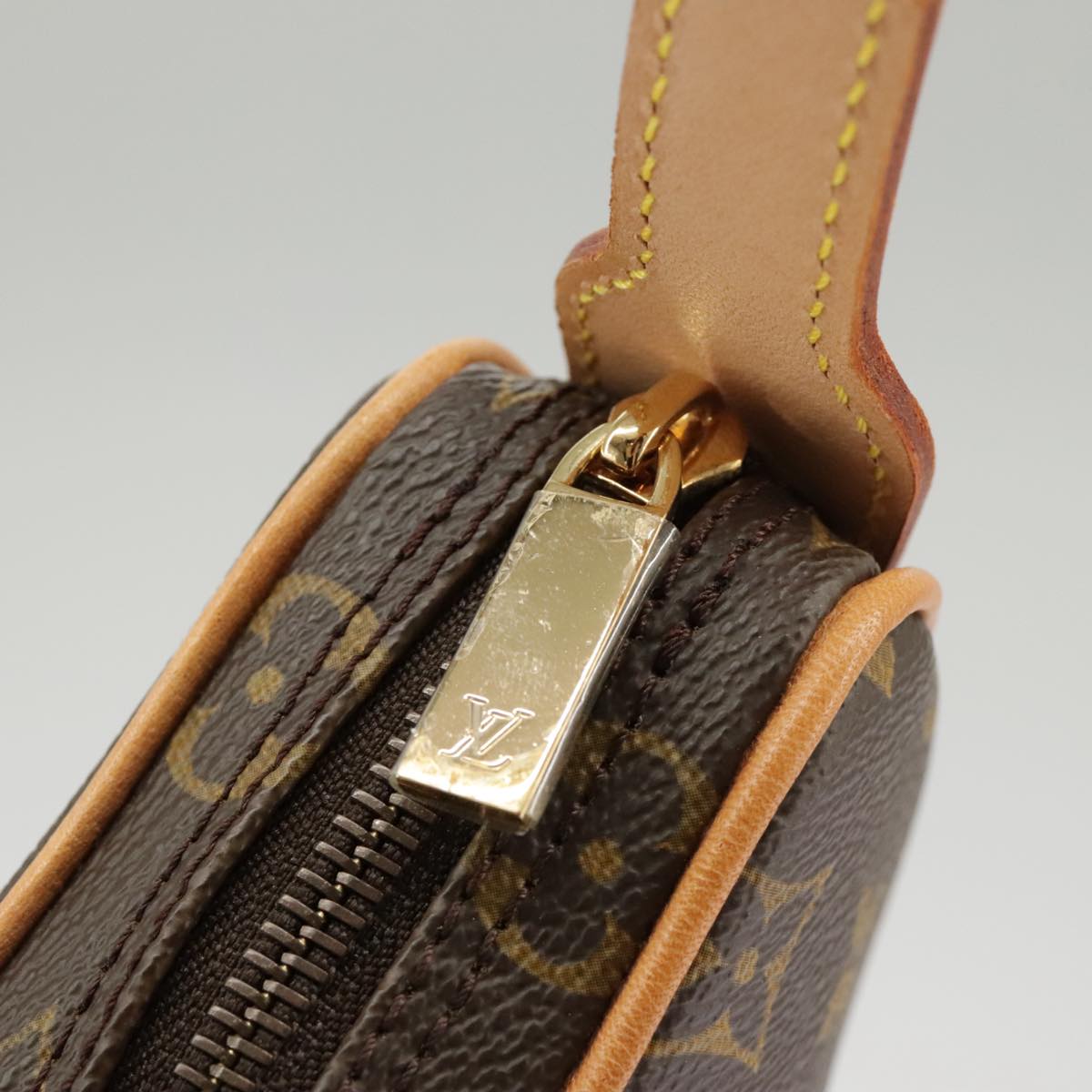 Louis Vuitton Croissant Brown Canvas Shoulder Bag