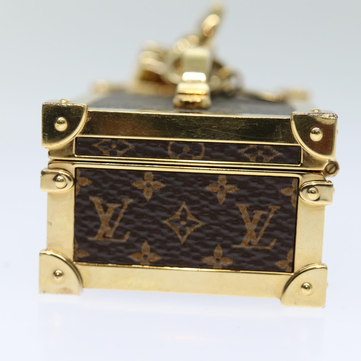 Louis Vuitton Porte Clés Brown Metal Bag Jewelry