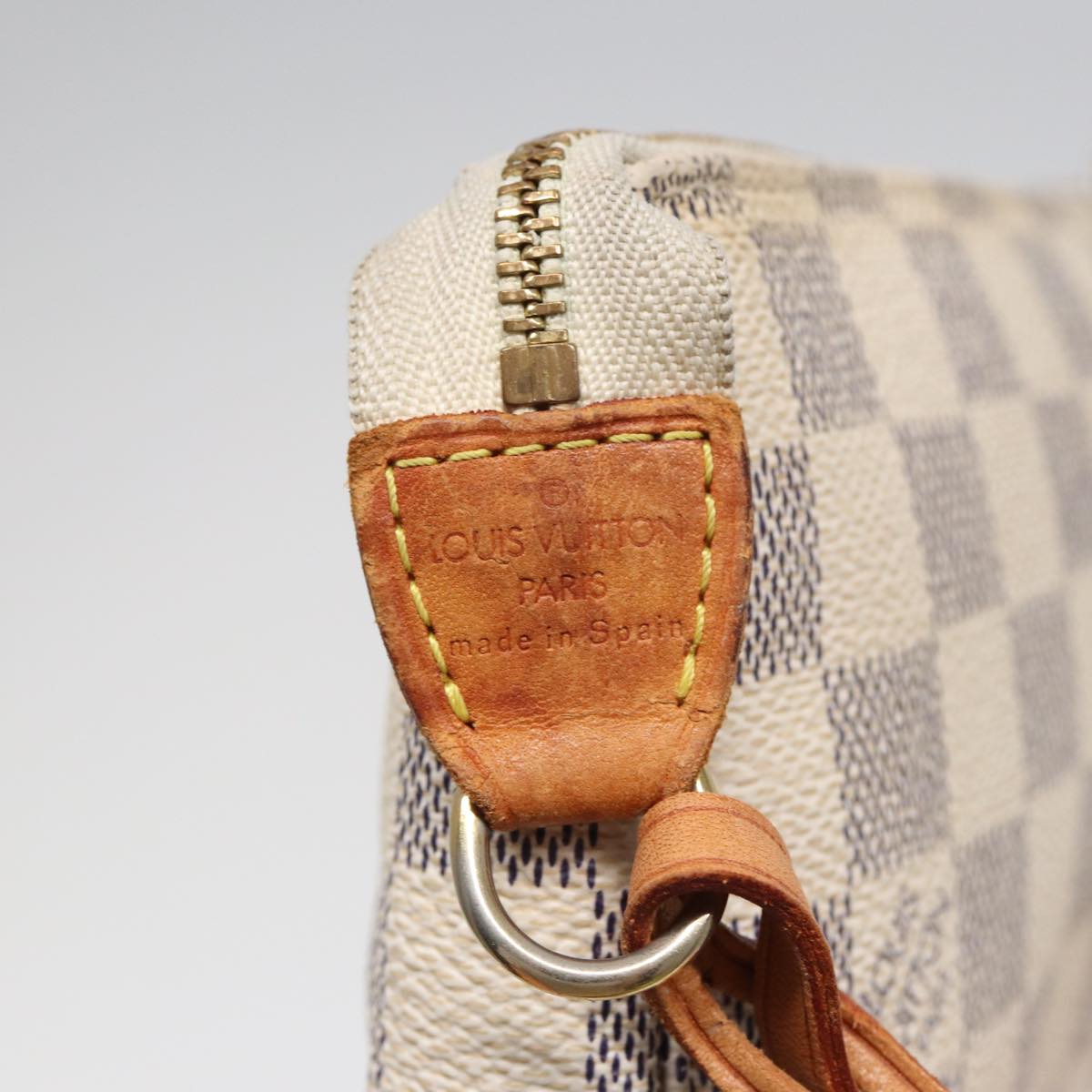 Louis Vuitton Pochette Accessoires White Canvas Clutch Bag