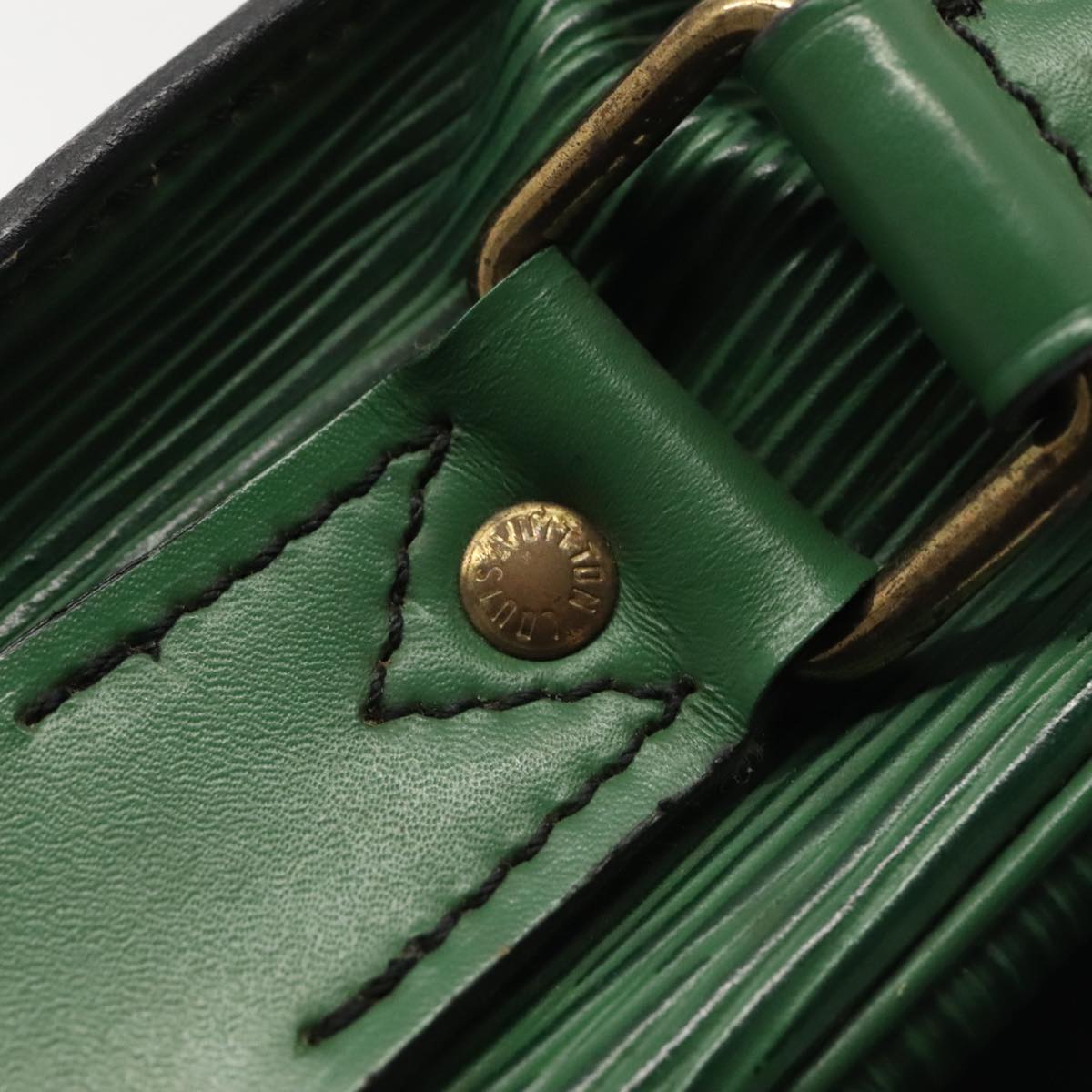 Louis Vuitton Cartouchière Green Leather Shoulder Bag