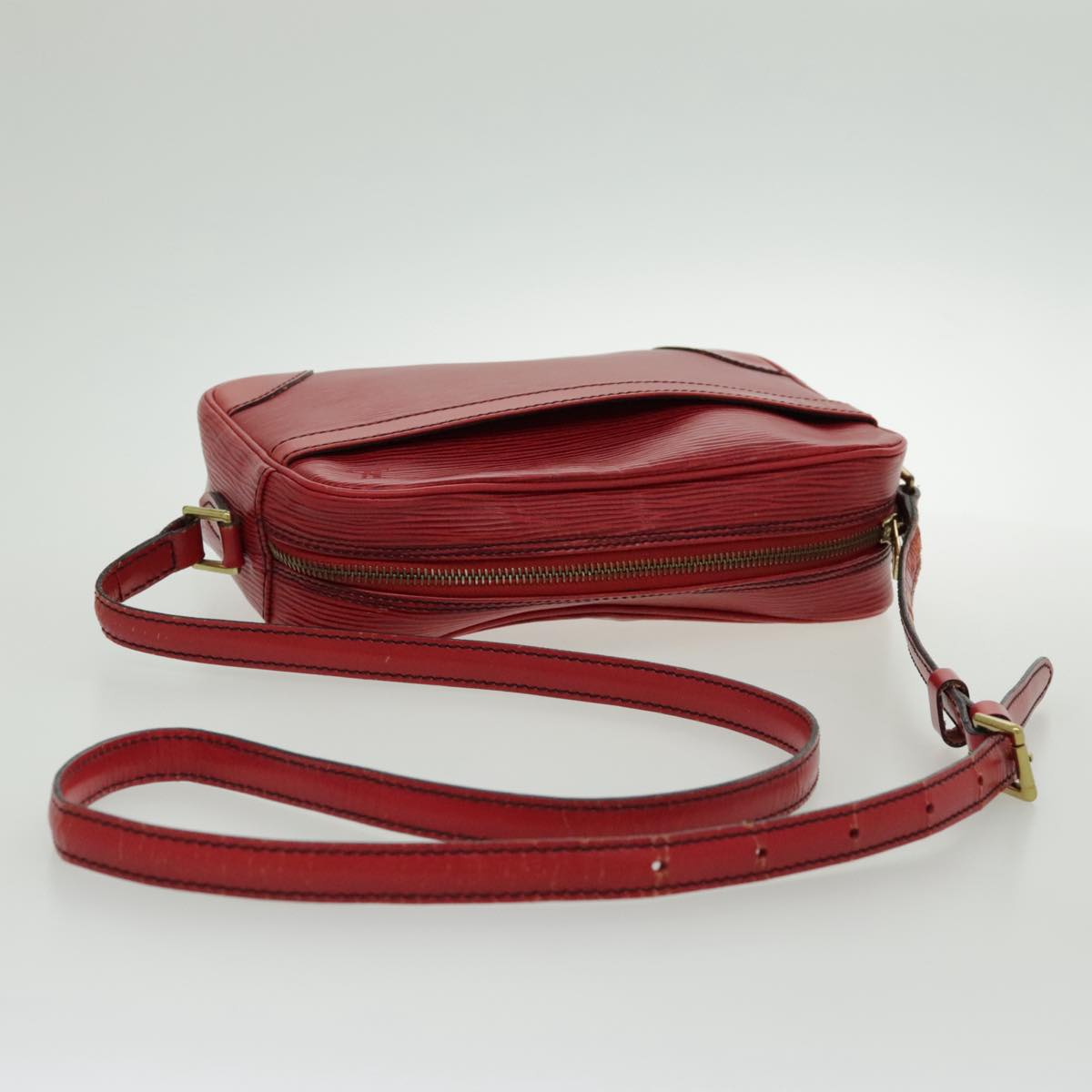 Louis Vuitton Trocadero 23 Red Leather Shoulder Bag