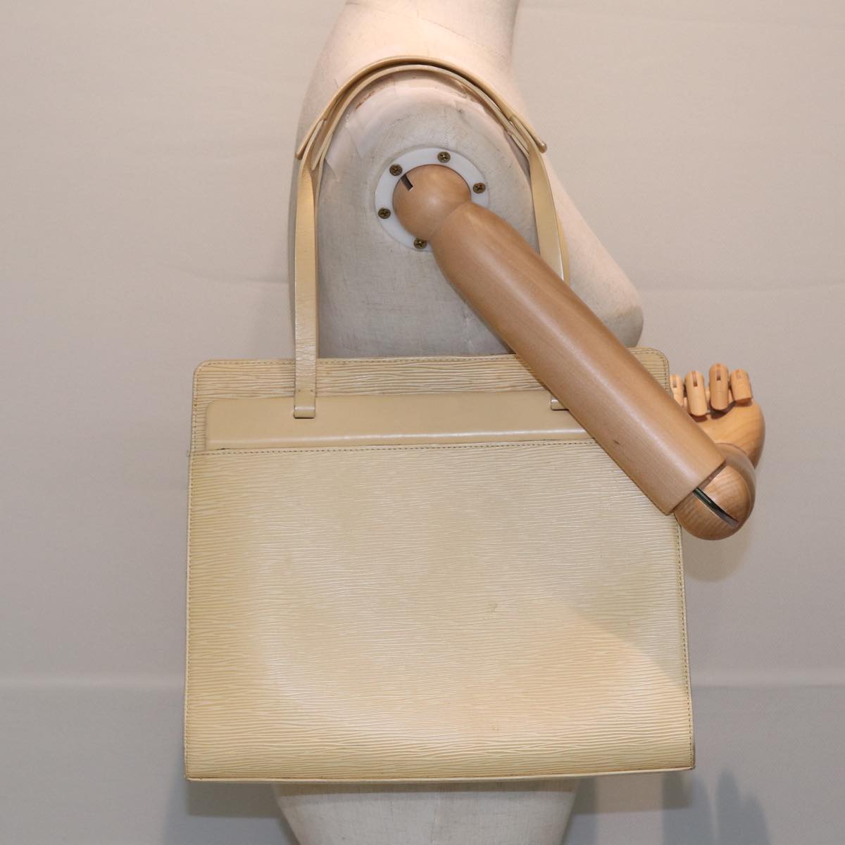 Louis Vuitton Croisette Ecru Leather Tote Bag
