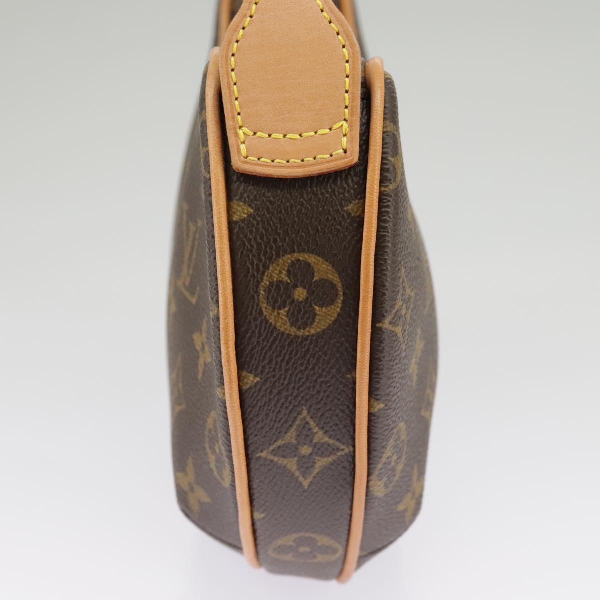 Louis Vuitton Croissant Brown Canvas Shoulder Bag
