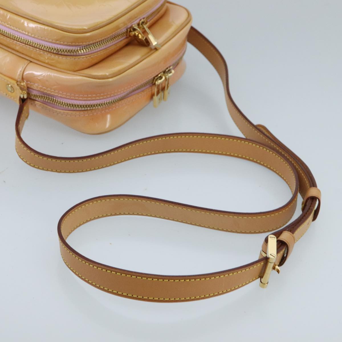 Louis Vuitton Wooster Camel Patent Leather Shoulder Bag