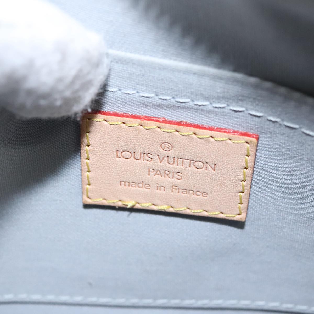 Louis Vuitton Minna White Patent Leather Shoulder Bag
