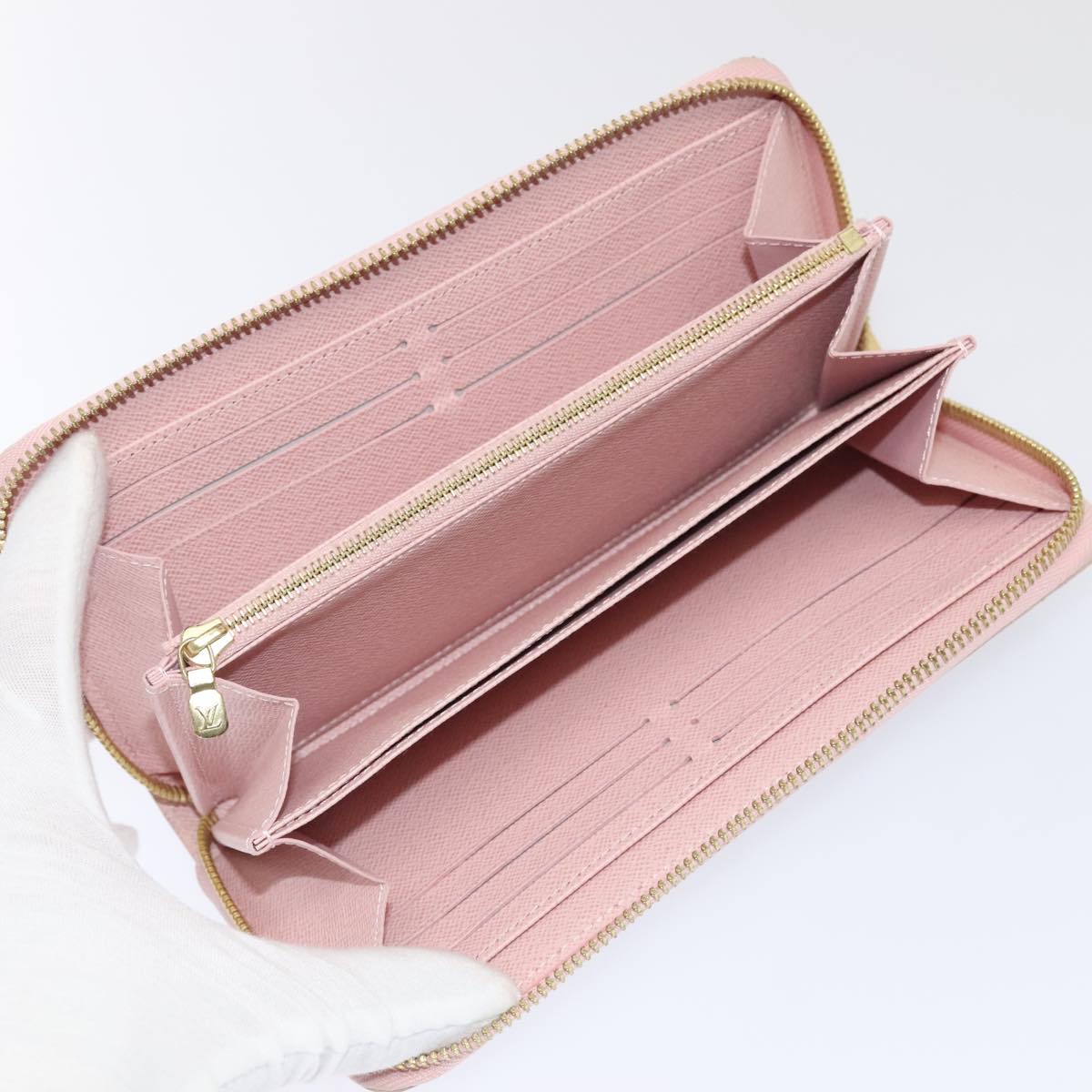 Louis Vuitton Zippy Wallet White Canvas Wallet