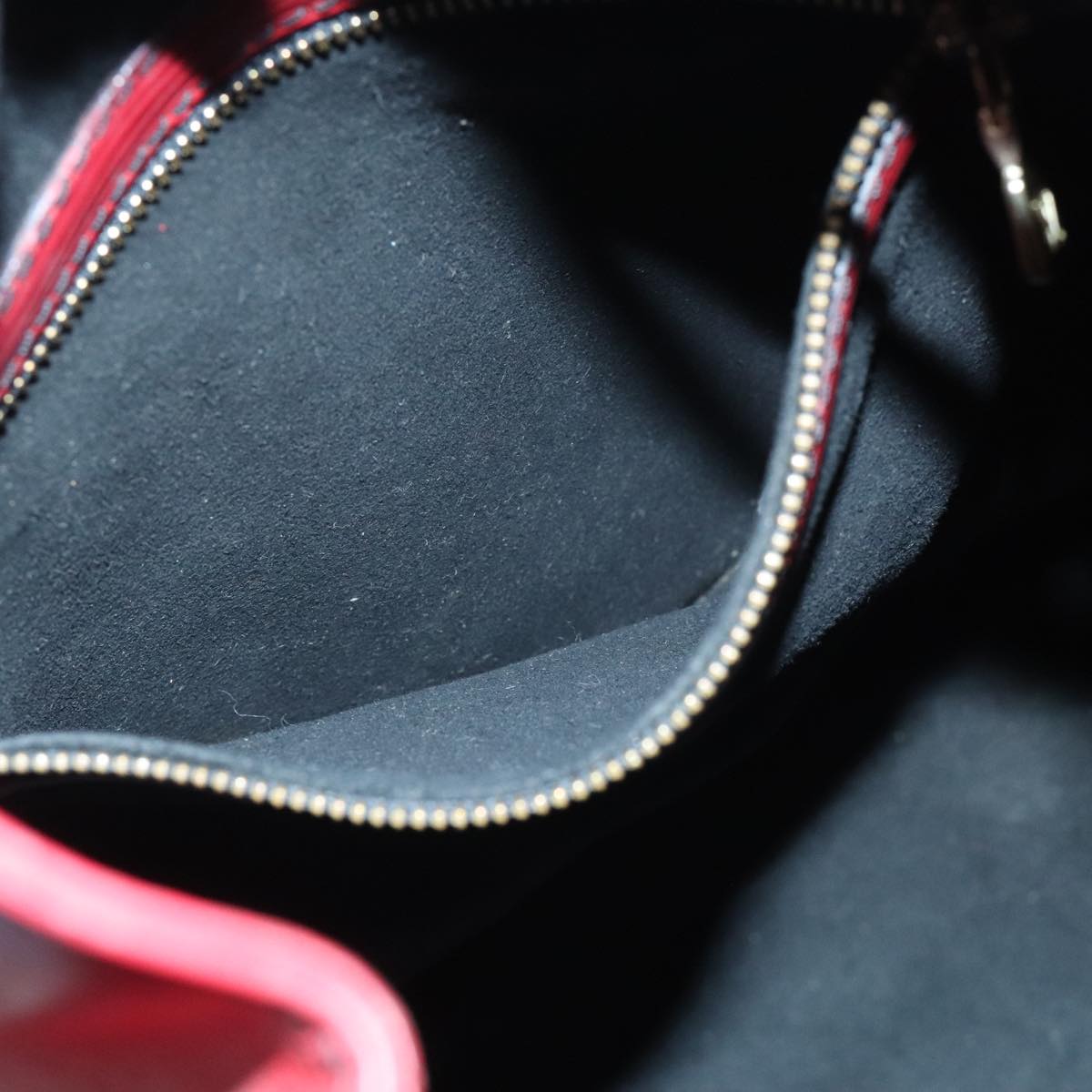 Louis Vuitton Noe Red Leather Shoulder Bag