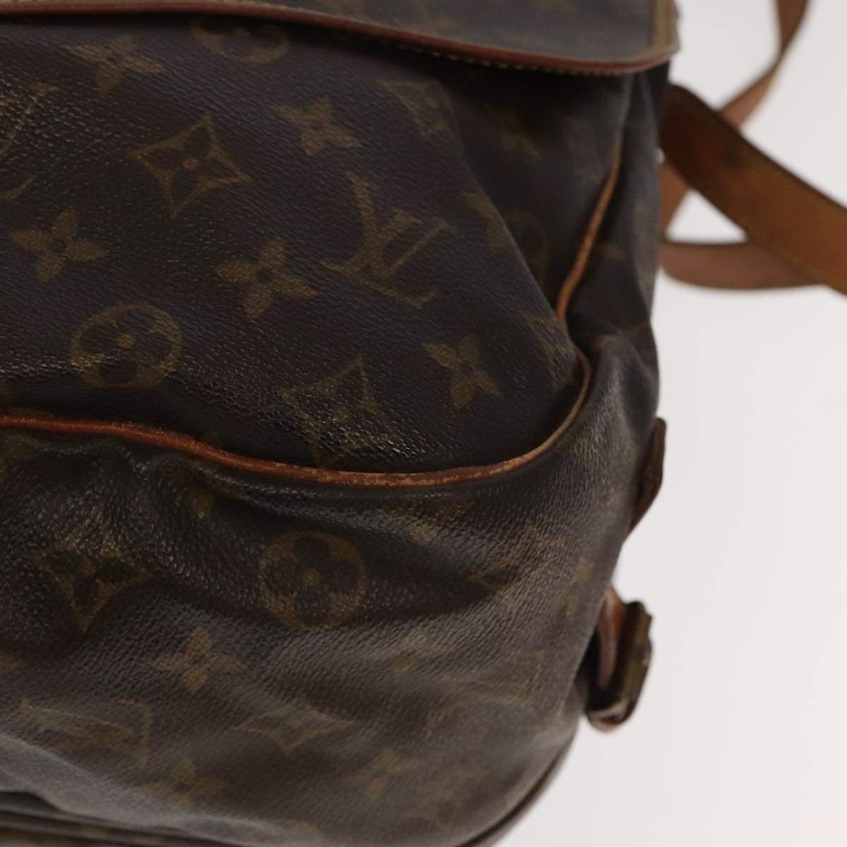 Louis Vuitton Saumur 35 Brown Canvas Shoulder Bag