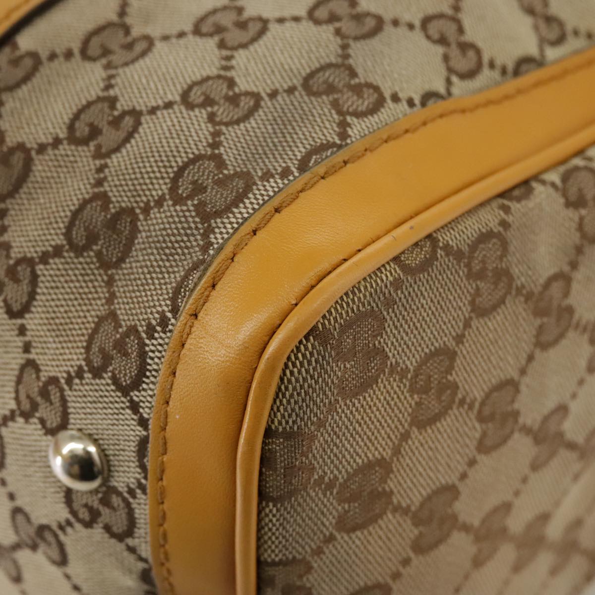 Gucci Gg Canvas Beige Canvas Handbag