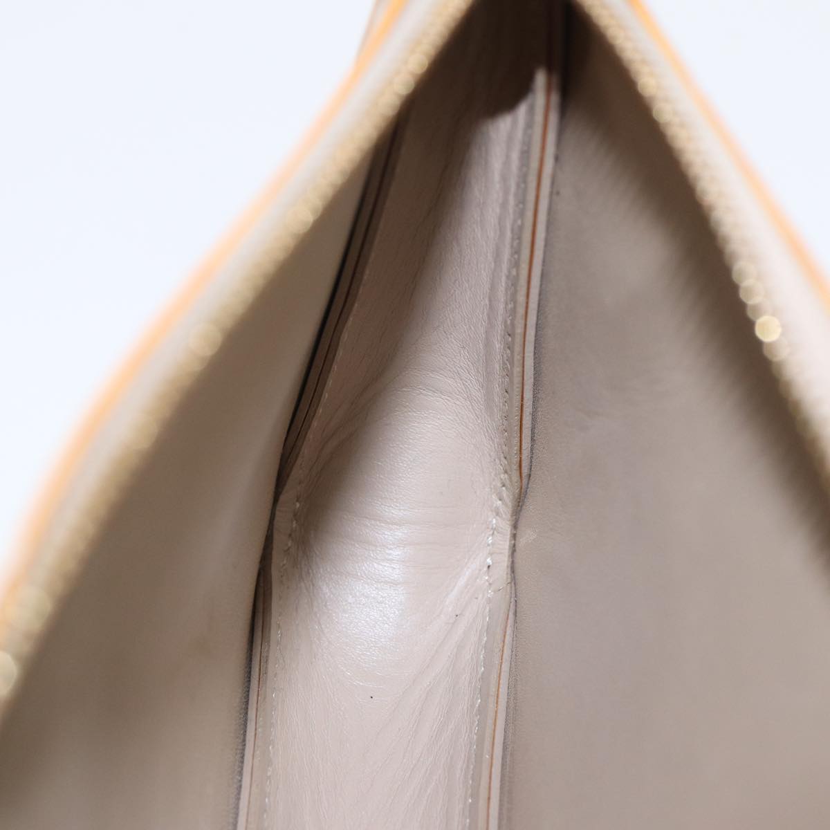 Louis Vuitton Lexington Beige Patent Leather Clutch Bag