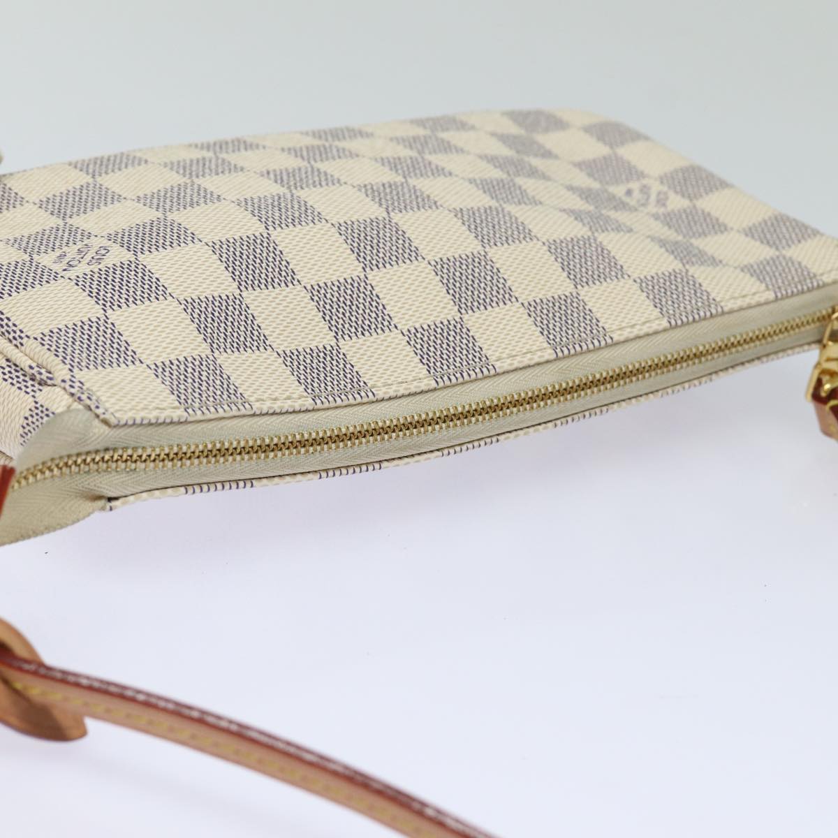 Louis Vuitton Pochette Accessoires White Canvas Clutch Bag