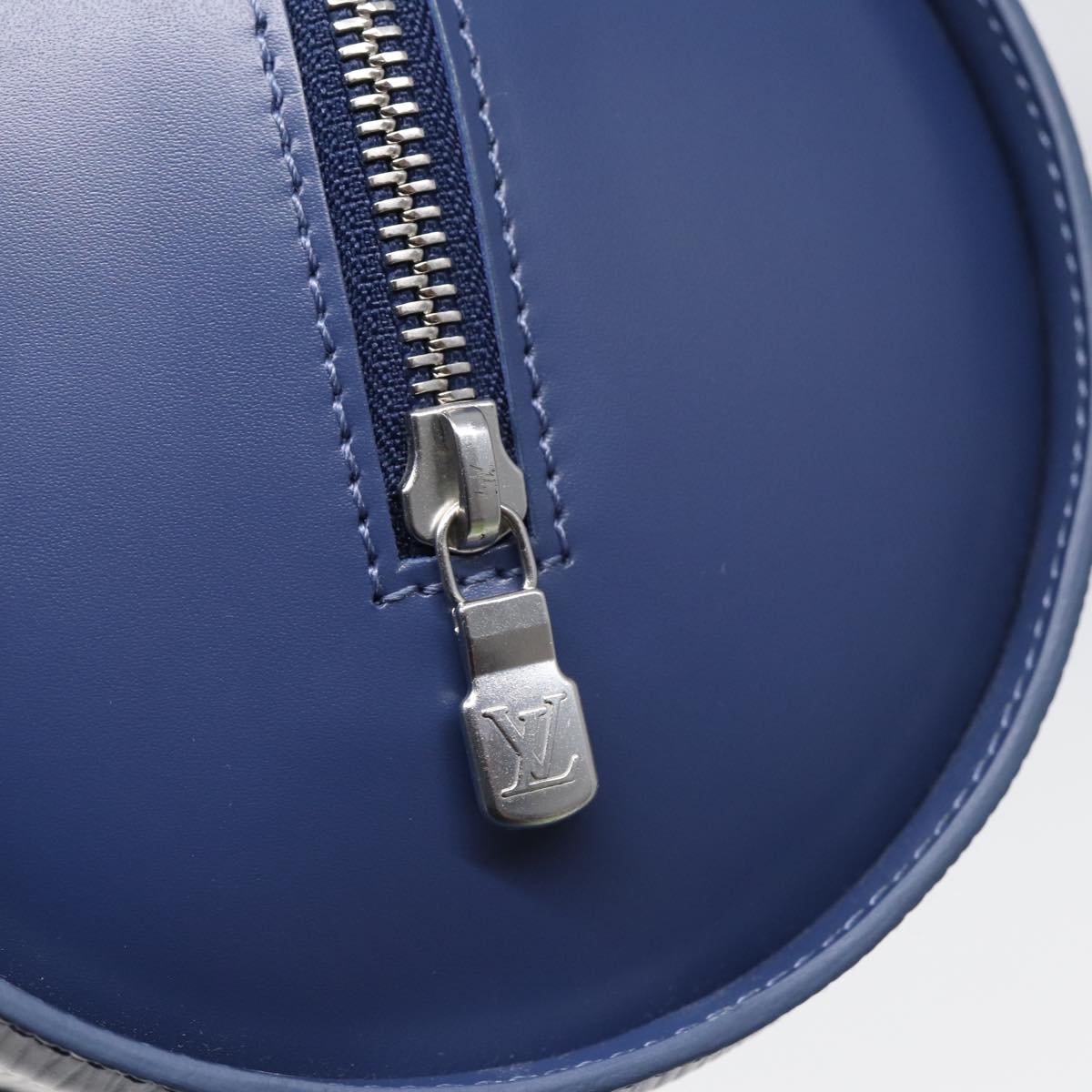 Louis Vuitton Papillon 30 Blue Leather Handbag