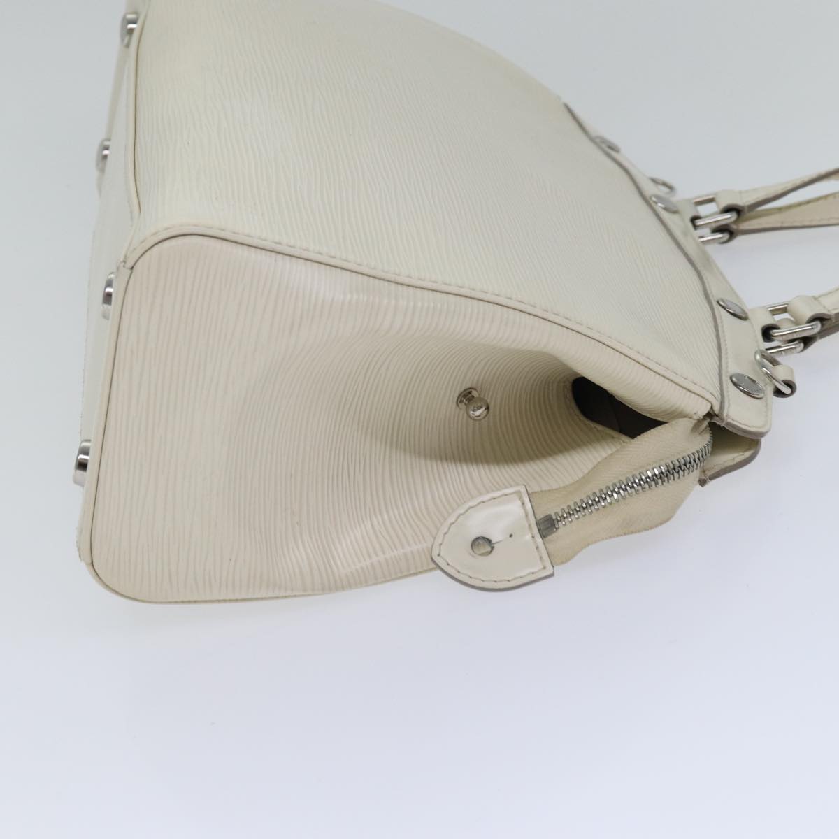 Louis Vuitton Blair White Leather Handbag