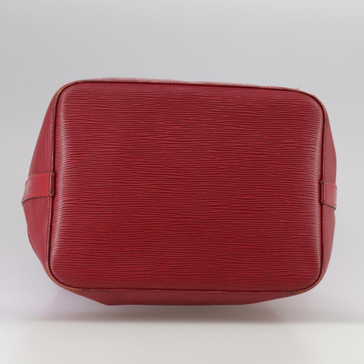 Louis Vuitton Petit Noé Red Leather Shoulder Bag