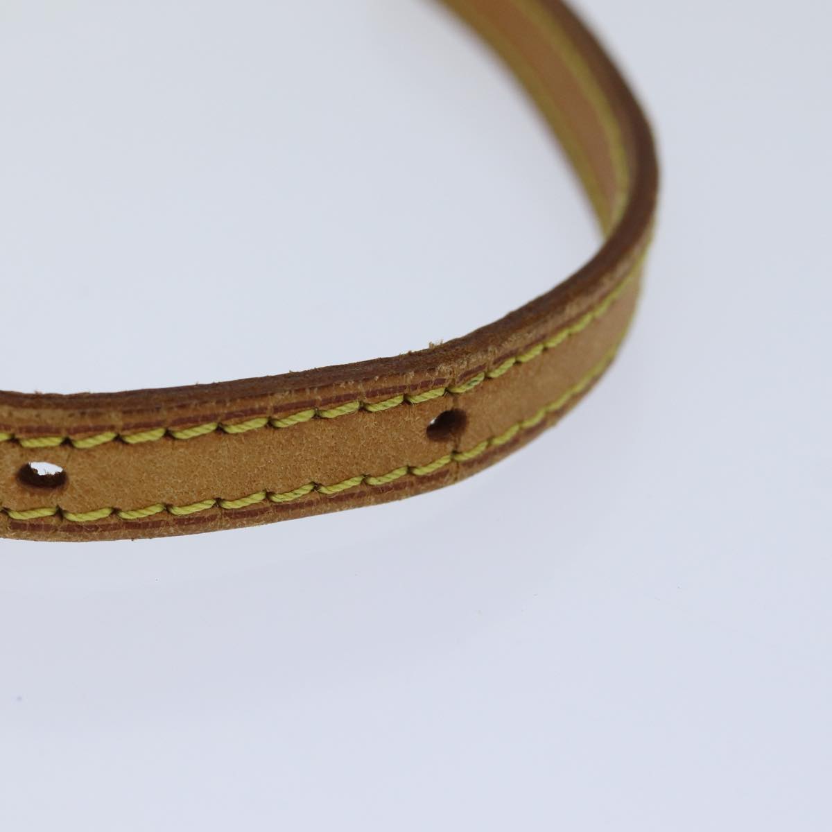 Louis Vuitton Beige Leather Bag Jewelry