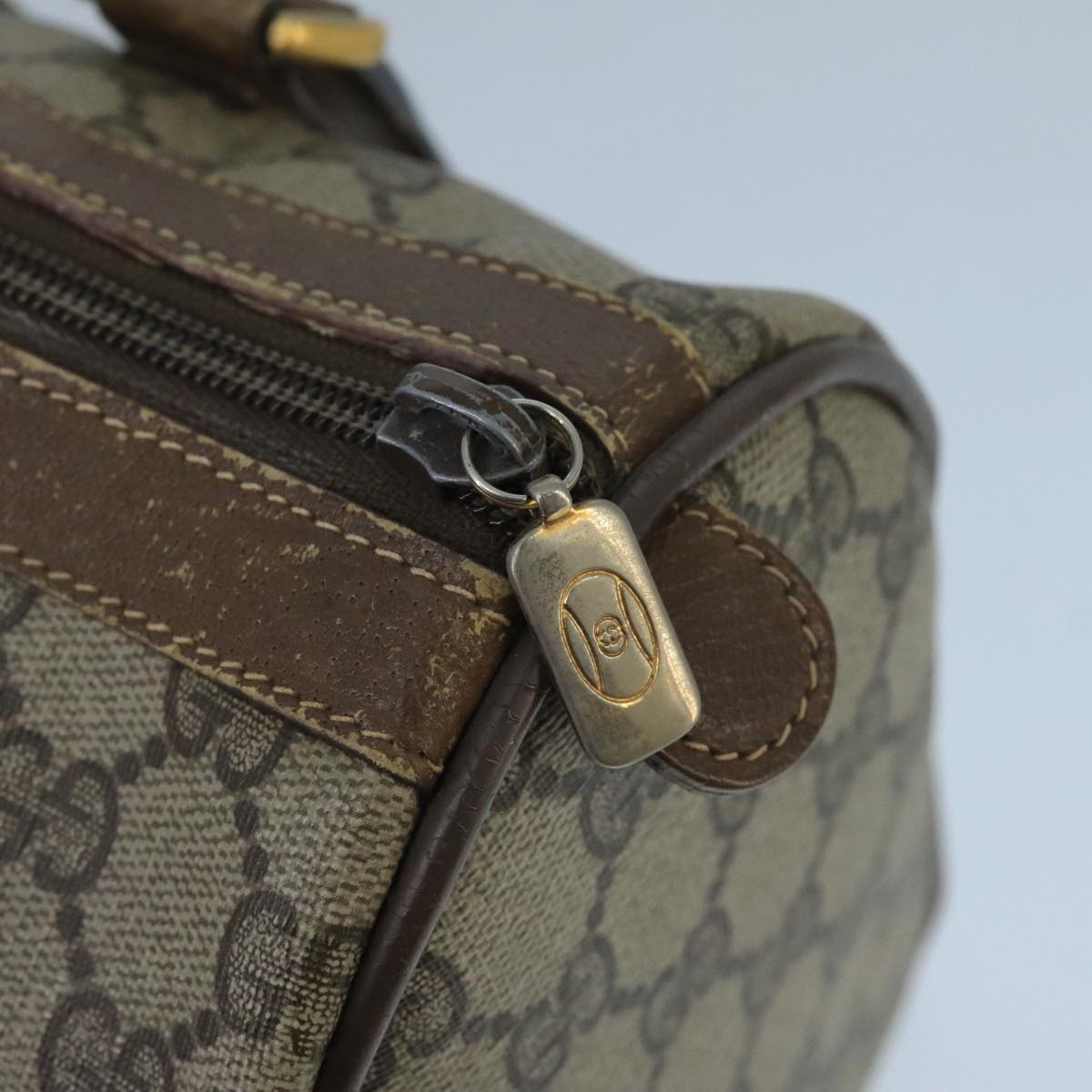 Gucci Gg Supreme Beige Canvas Travel Bag