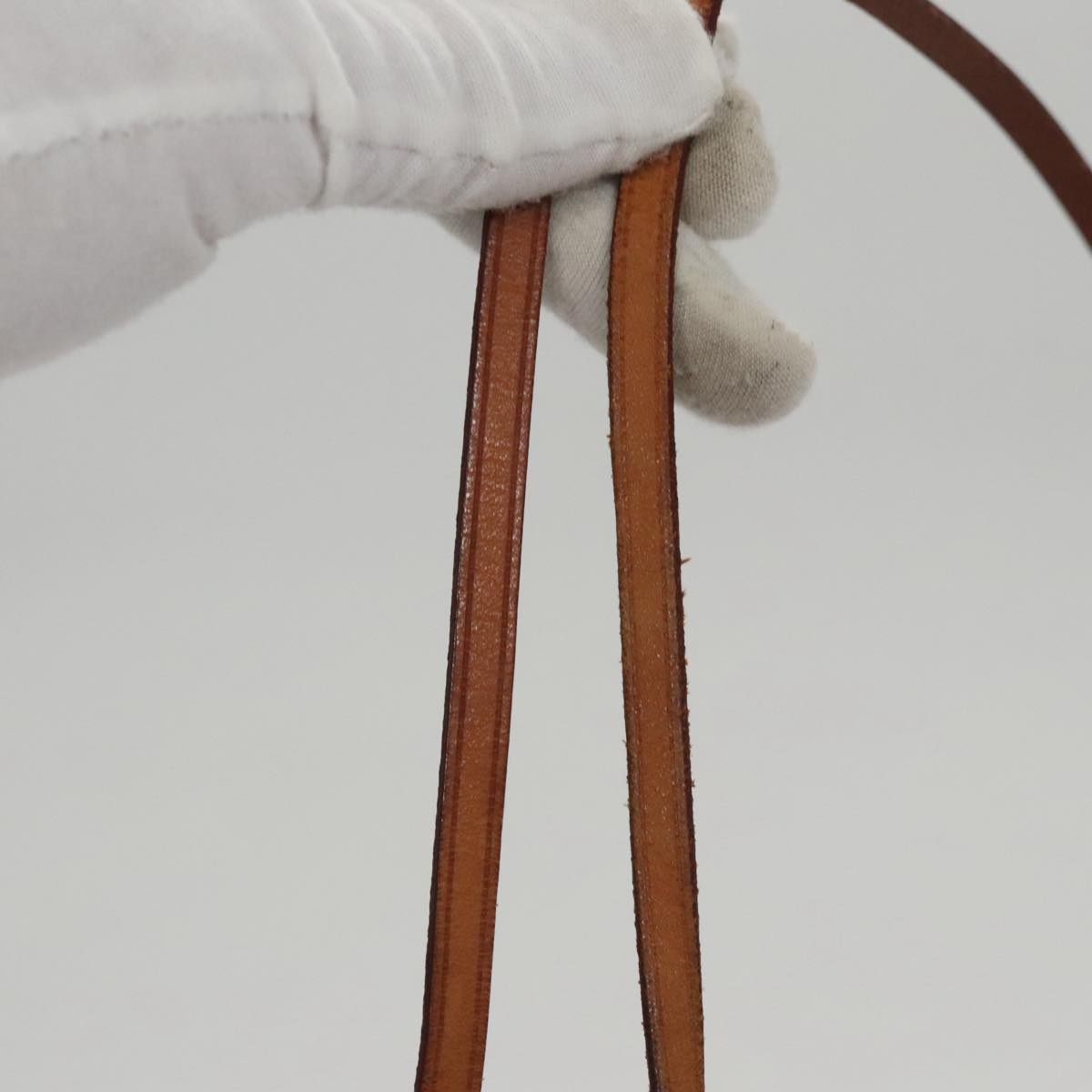 Louis Vuitton Noé Bb White Canvas Shoulder Bag