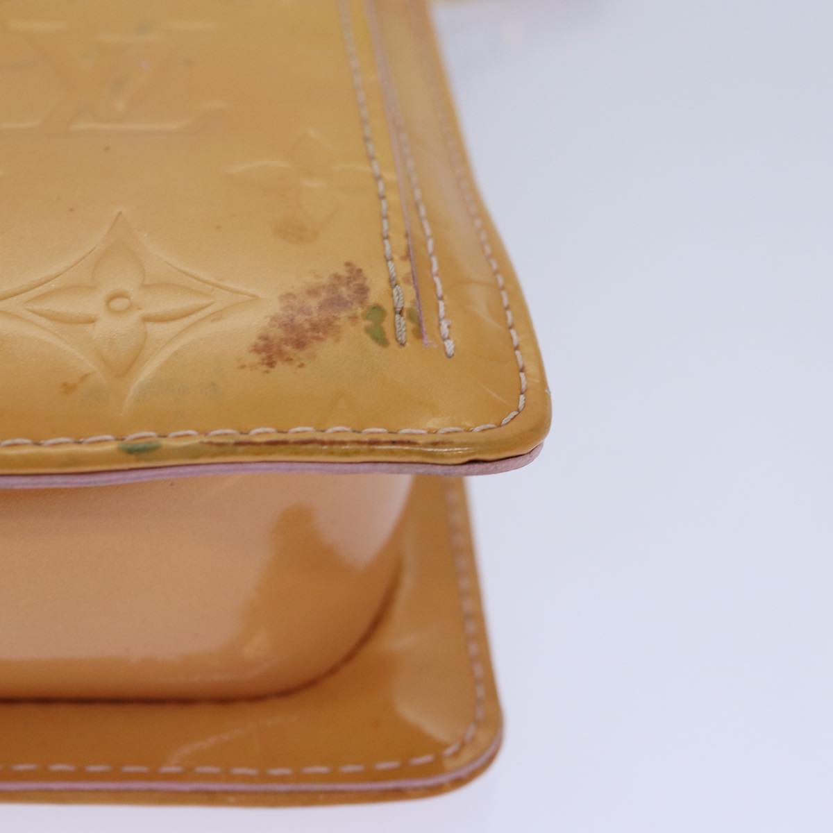 Louis Vuitton Mott Beige Patent Leather Clutch Bag