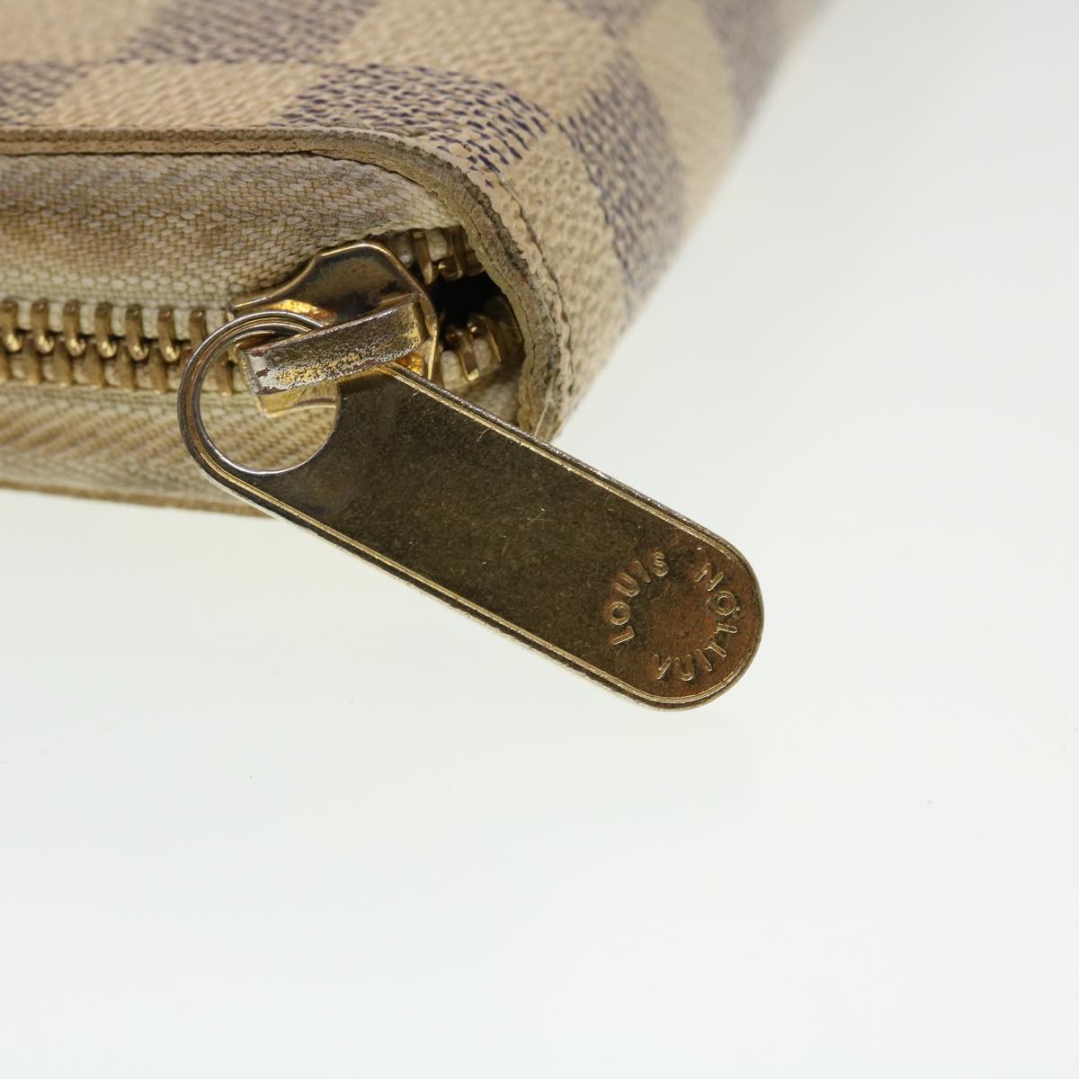 Louis Vuitton Zippy Organizer White Canvas Wallet