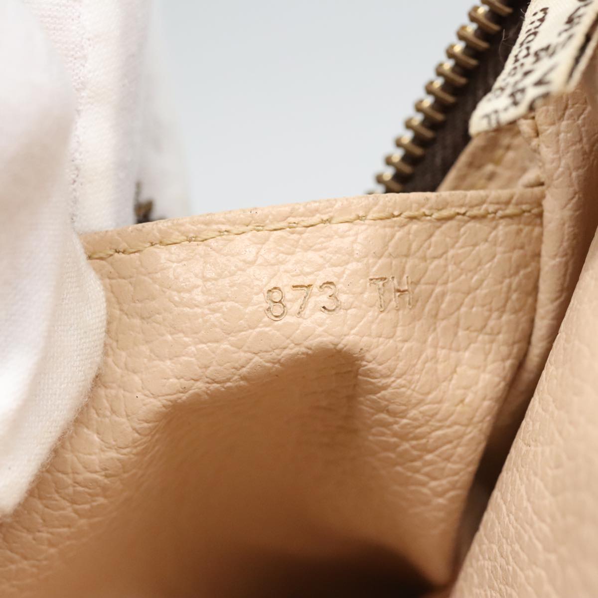 Louis Vuitton Truth Toilette 23 Brown Canvas Clutch Bag