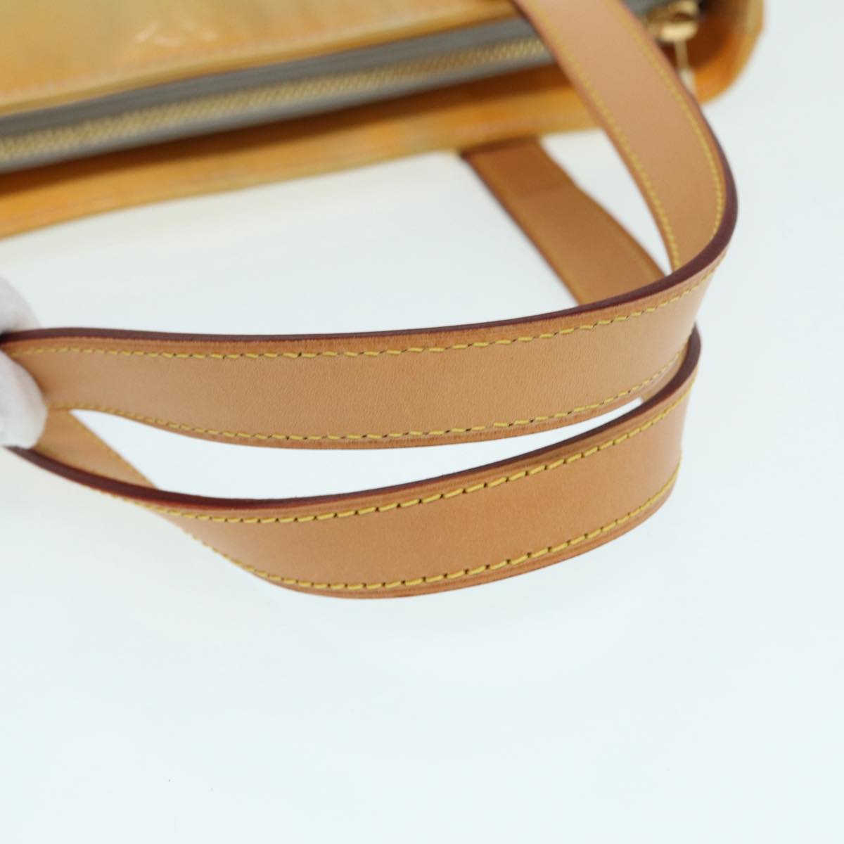 Louis Vuitton Houston Beige Patent Leather Handbag