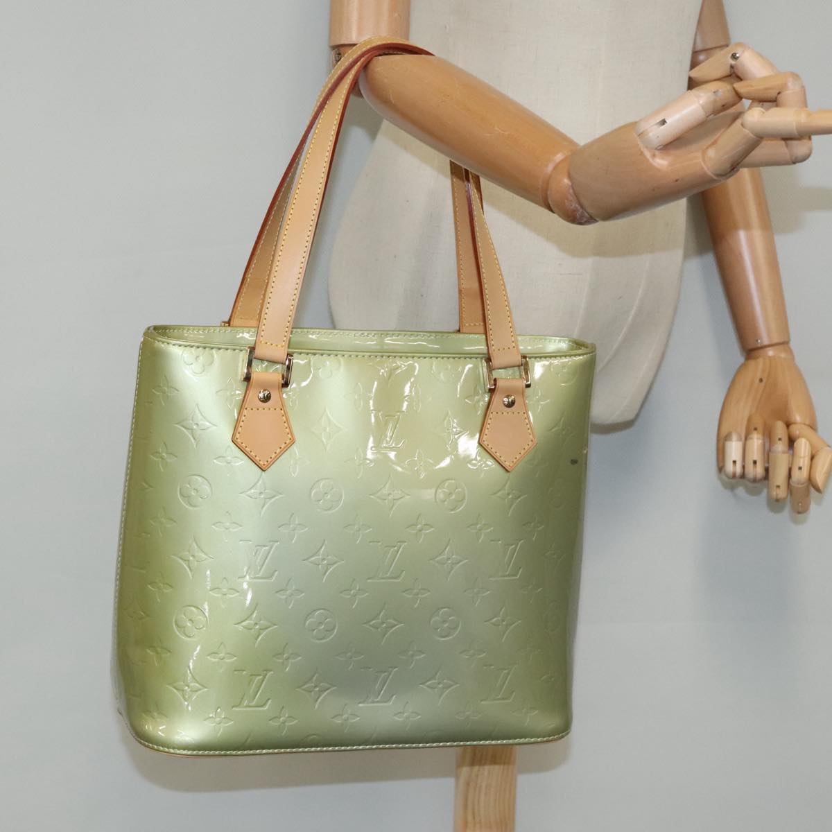 Louis Vuitton Houston Green Patent Leather Handbag