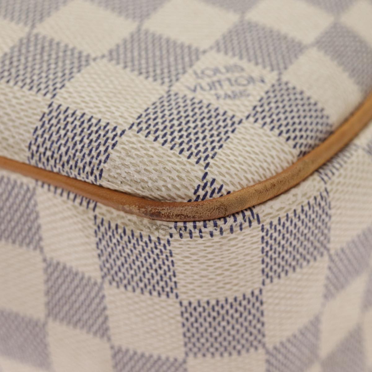 Louis Vuitton Batignolles Horizontal White Canvas Tote Bag