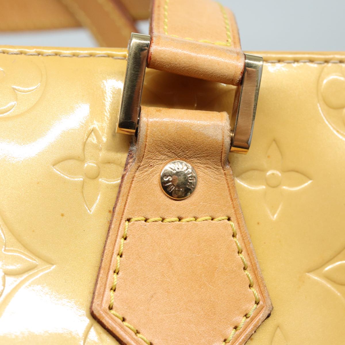 Louis Vuitton Houston Beige Patent Leather Handbag