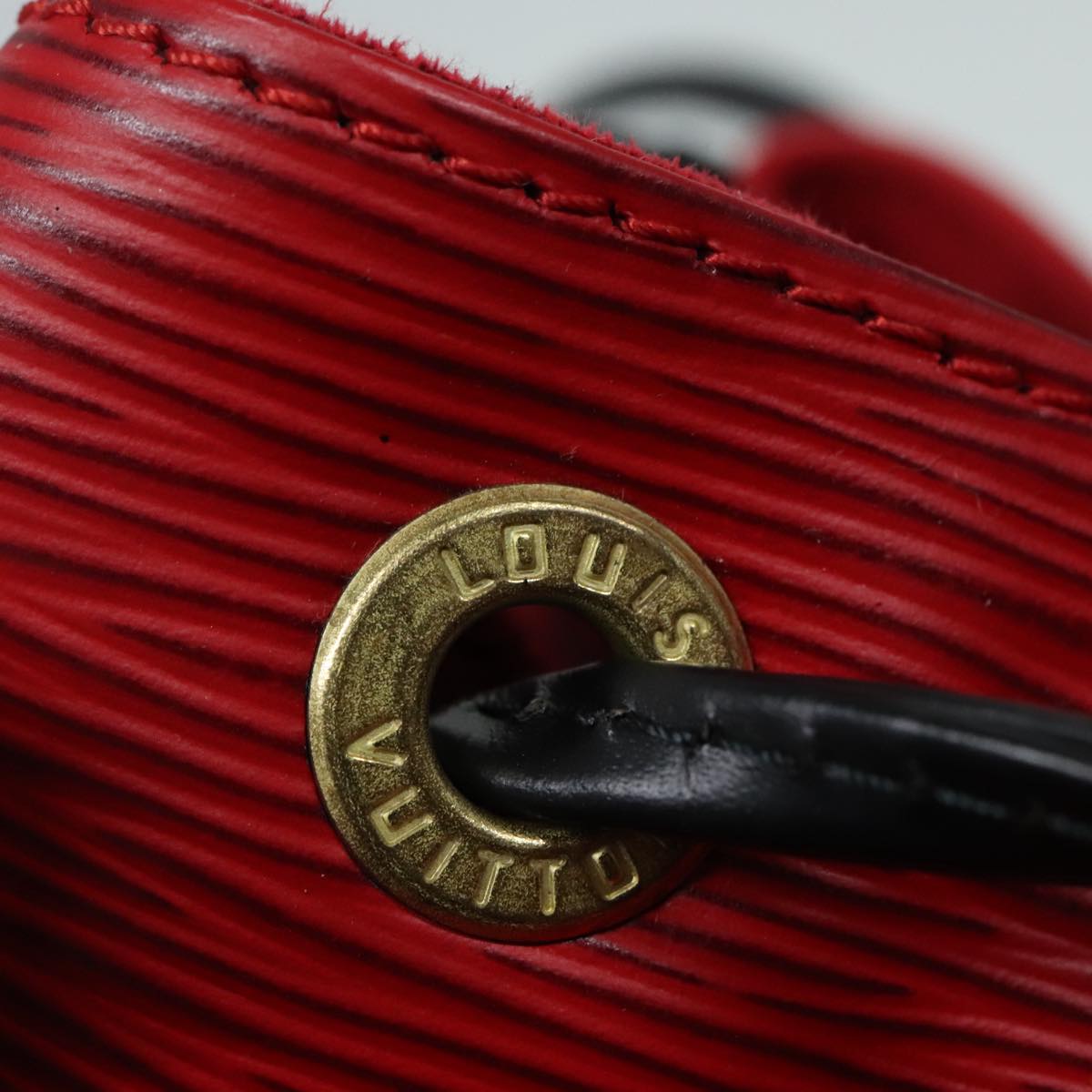 Louis Vuitton Noe Red Leather Shoulder Bag
