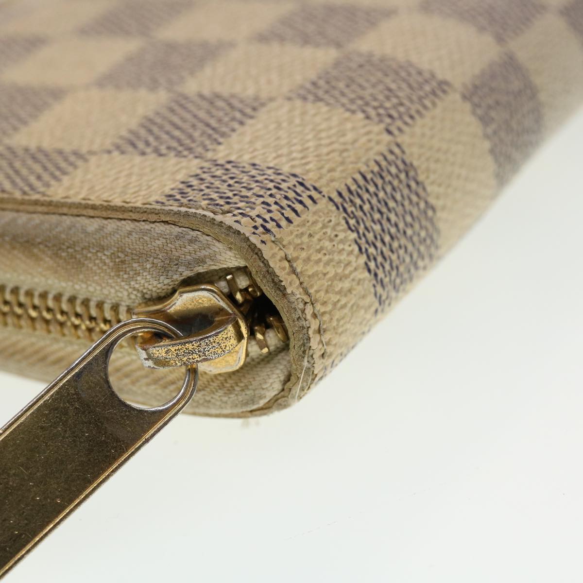 Louis Vuitton Zippy Organizer White Canvas Wallet