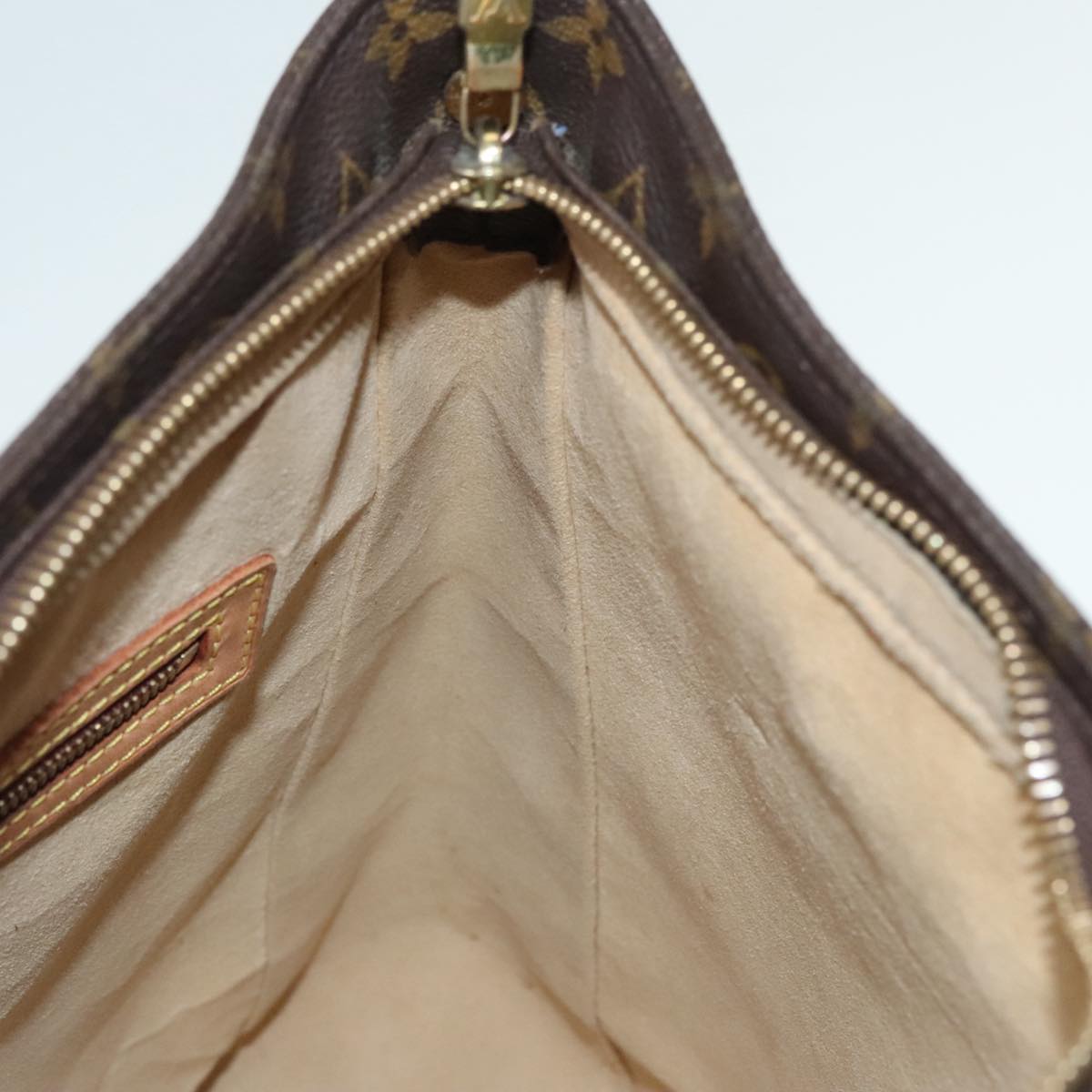 Louis Vuitton Looping Brown Canvas Shoulder Bag