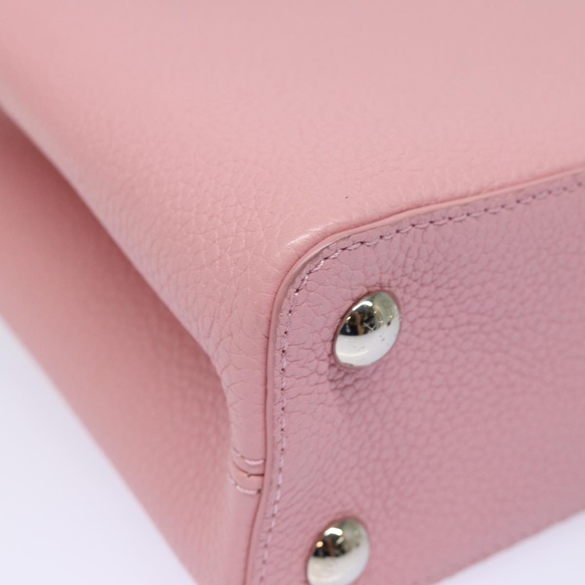 Louis Vuitton Capucines Pink Leather Handbag