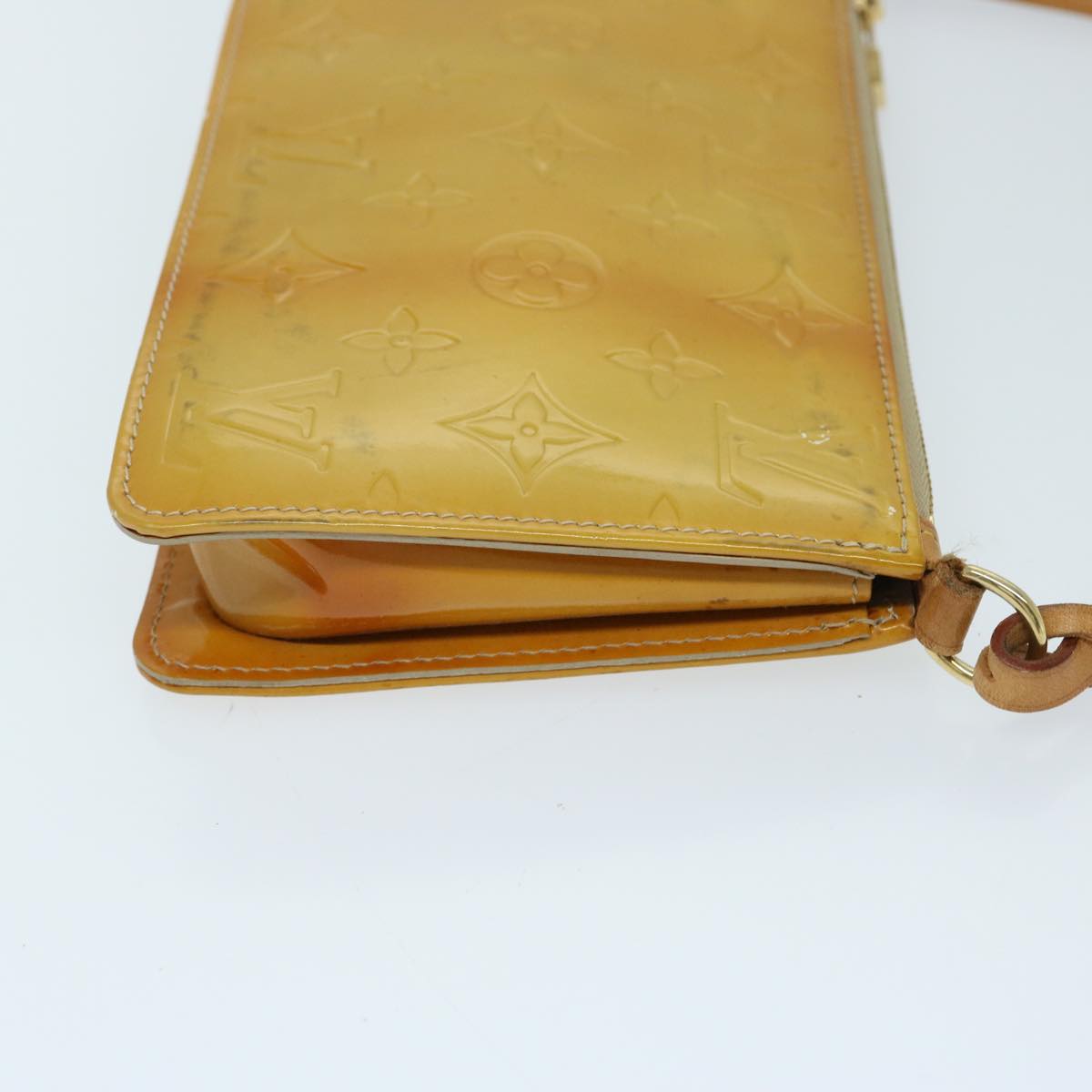 Louis Vuitton Lexington Beige Patent Leather Clutch Bag