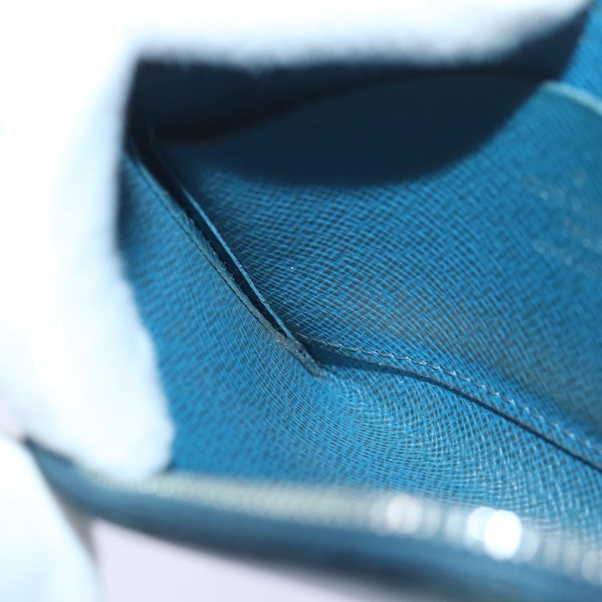 Louis Vuitton Porte-Monnaie Blue Leather Wallet