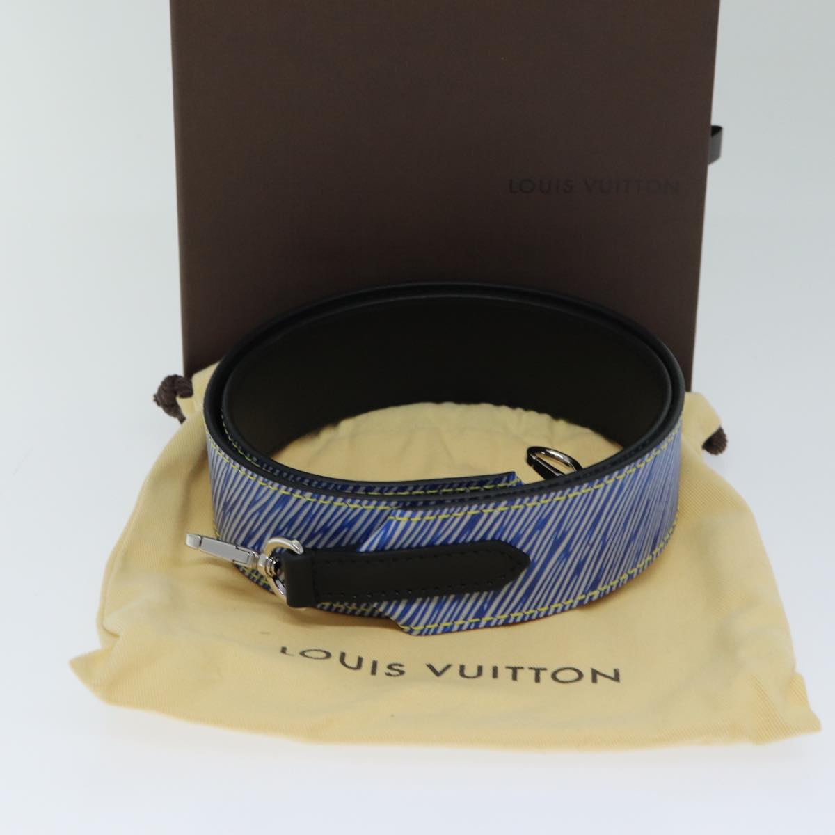 Louis Vuitton Bandoulière De Sac Blue Leather Bag Jewelry