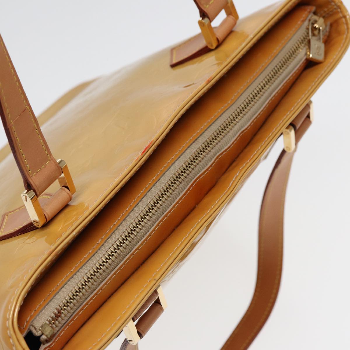 Louis Vuitton Houston Beige Patent Leather Handbag