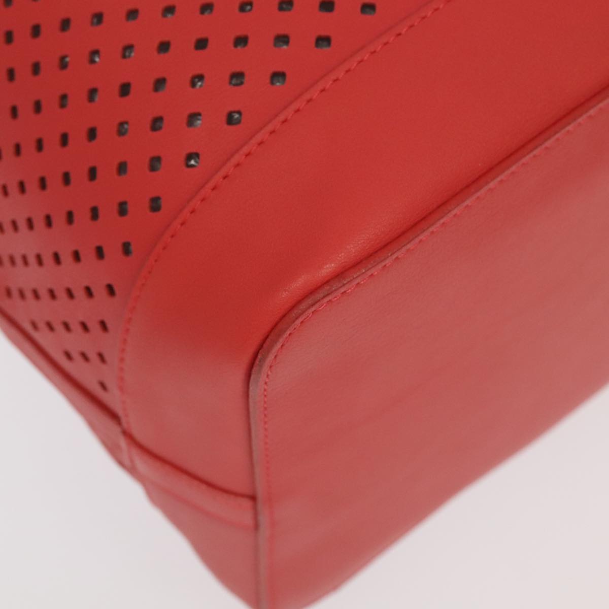 Louis Vuitton Noe Red Leather Shoulder Bag