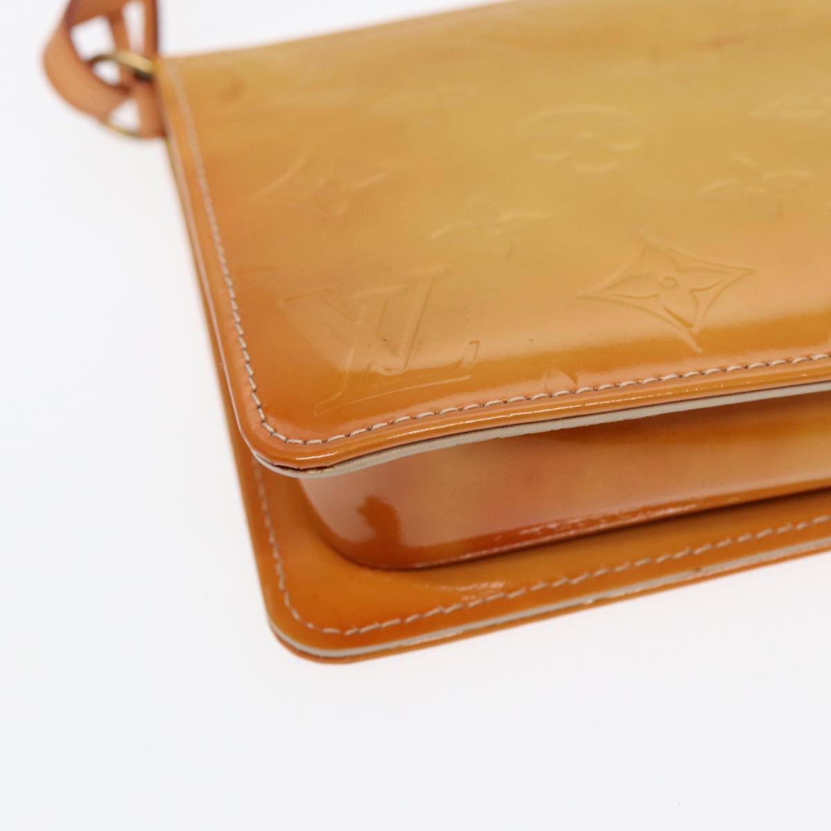 Louis Vuitton Lexington Beige Patent Leather Clutch Bag