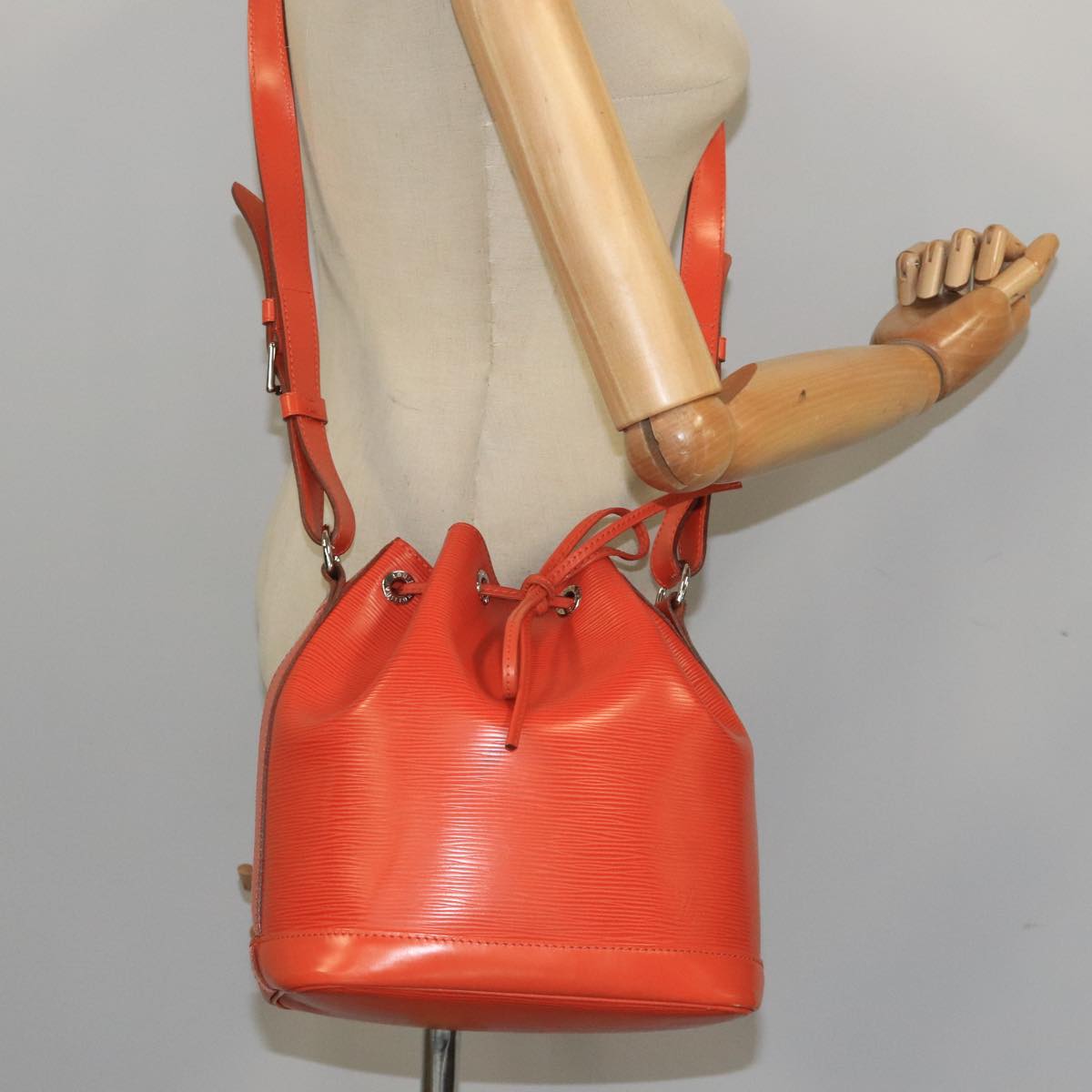 Louis Vuitton Noé Bb Orange Leather Shoulder Bag