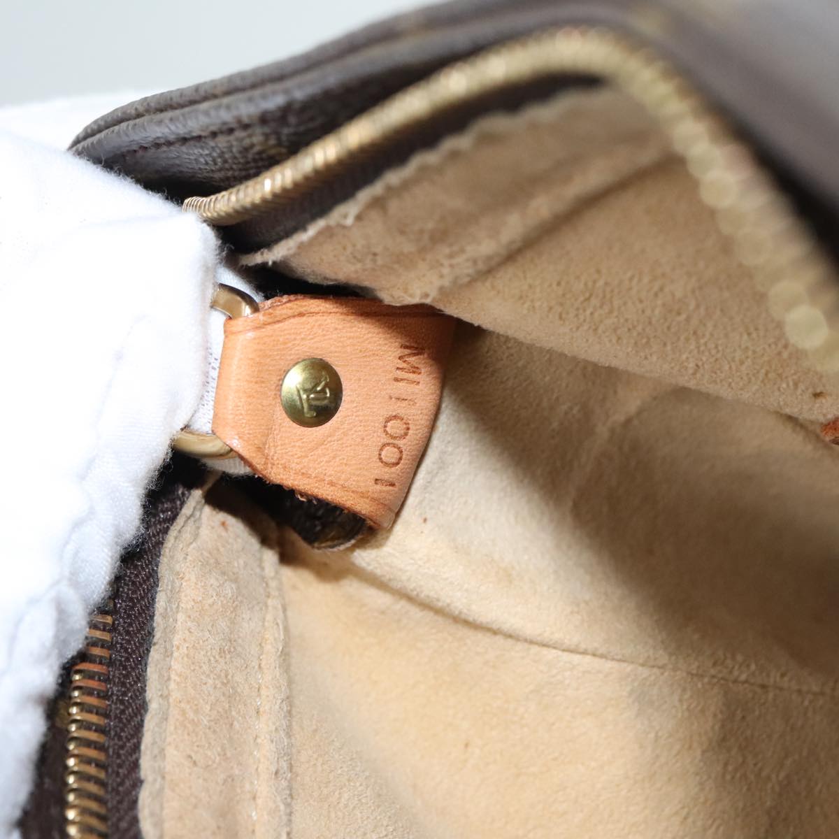 Louis Vuitton Looping Brown Canvas Shoulder Bag