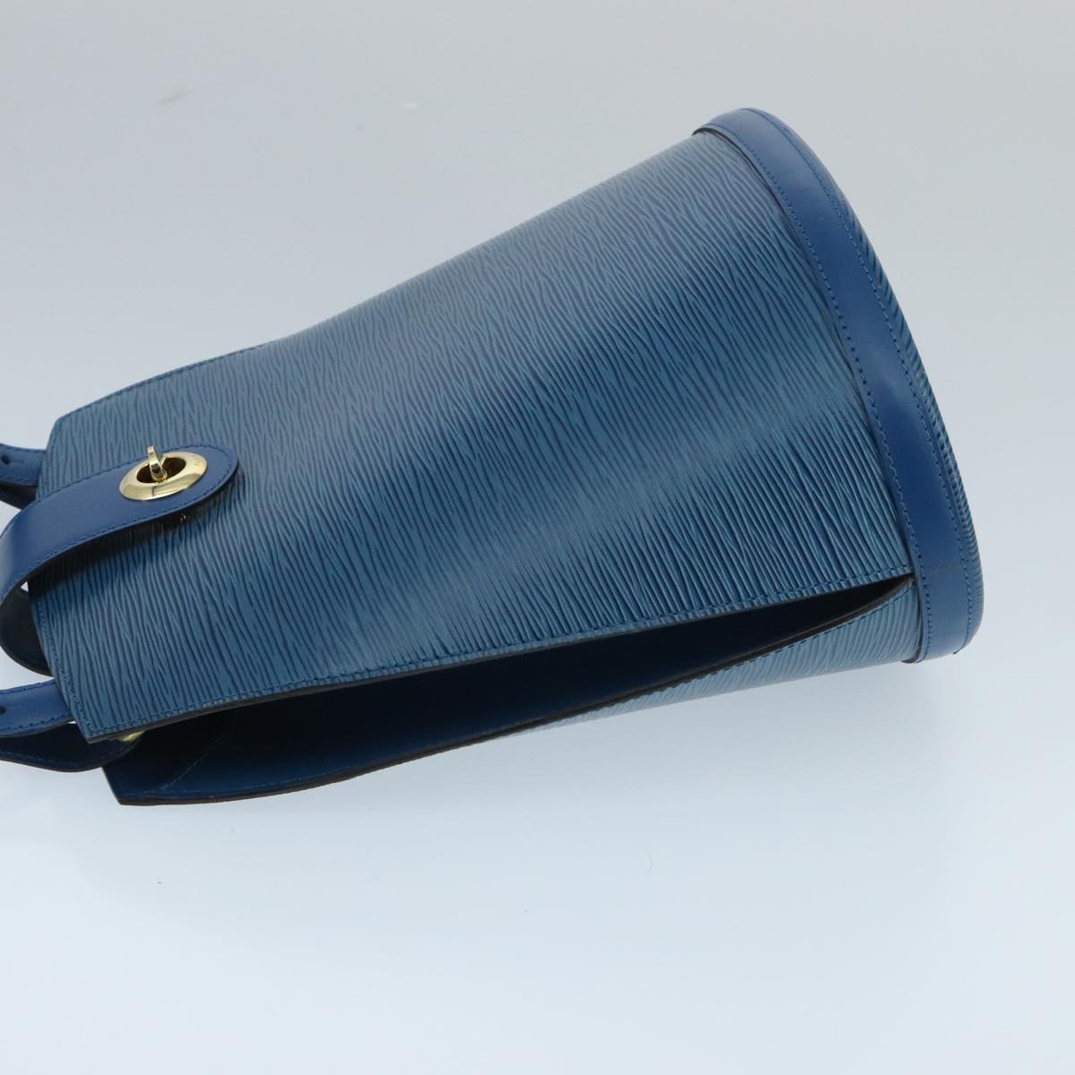 Louis Vuitton Cluny Blue Leather Shoulder Bag